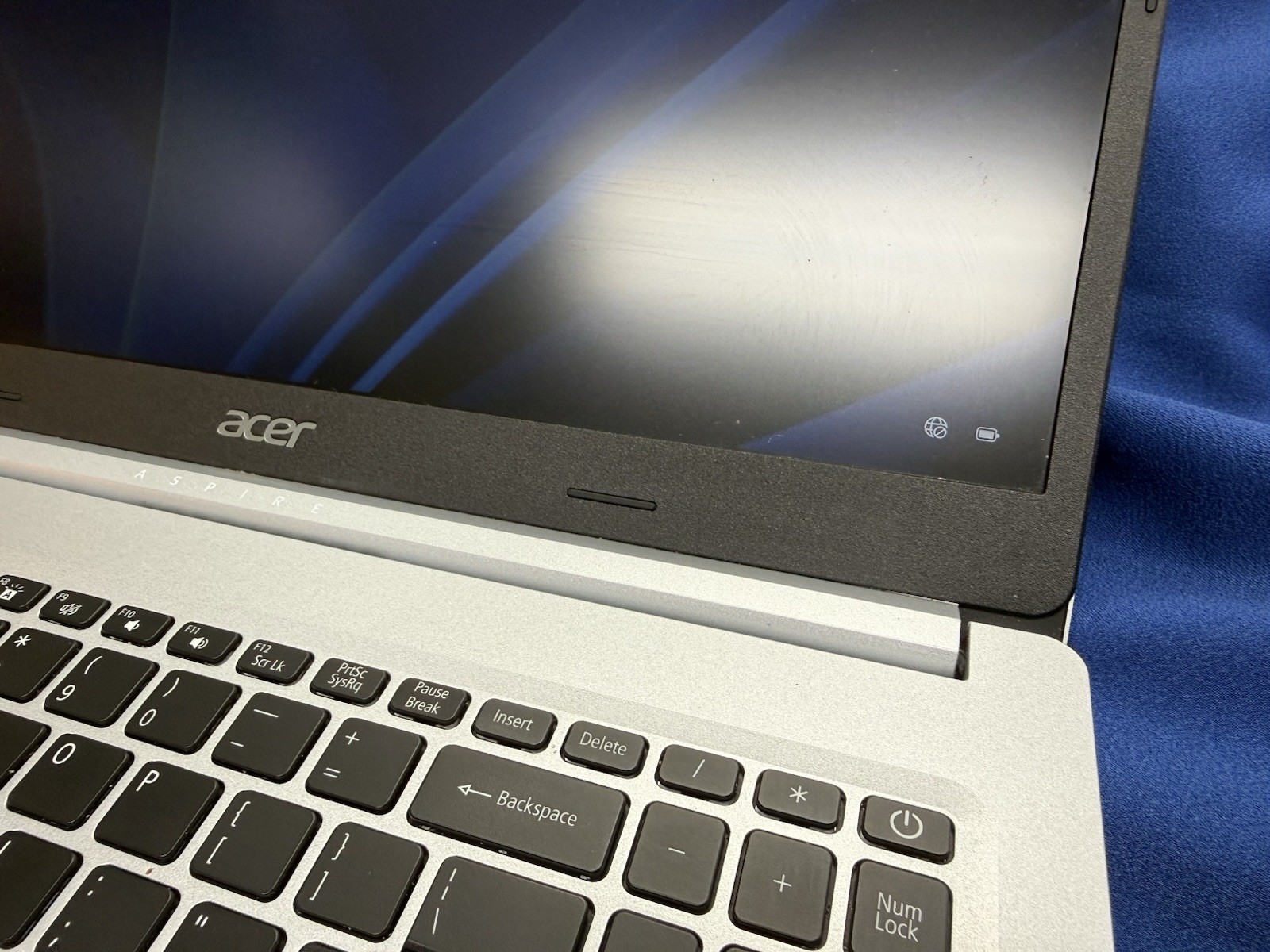 Acer Aspire 5 A515-46-R3UB 15.6″ AMD Ryzen 3 ~ PARTS ONLY PLEASE READ ~ FREE S/H