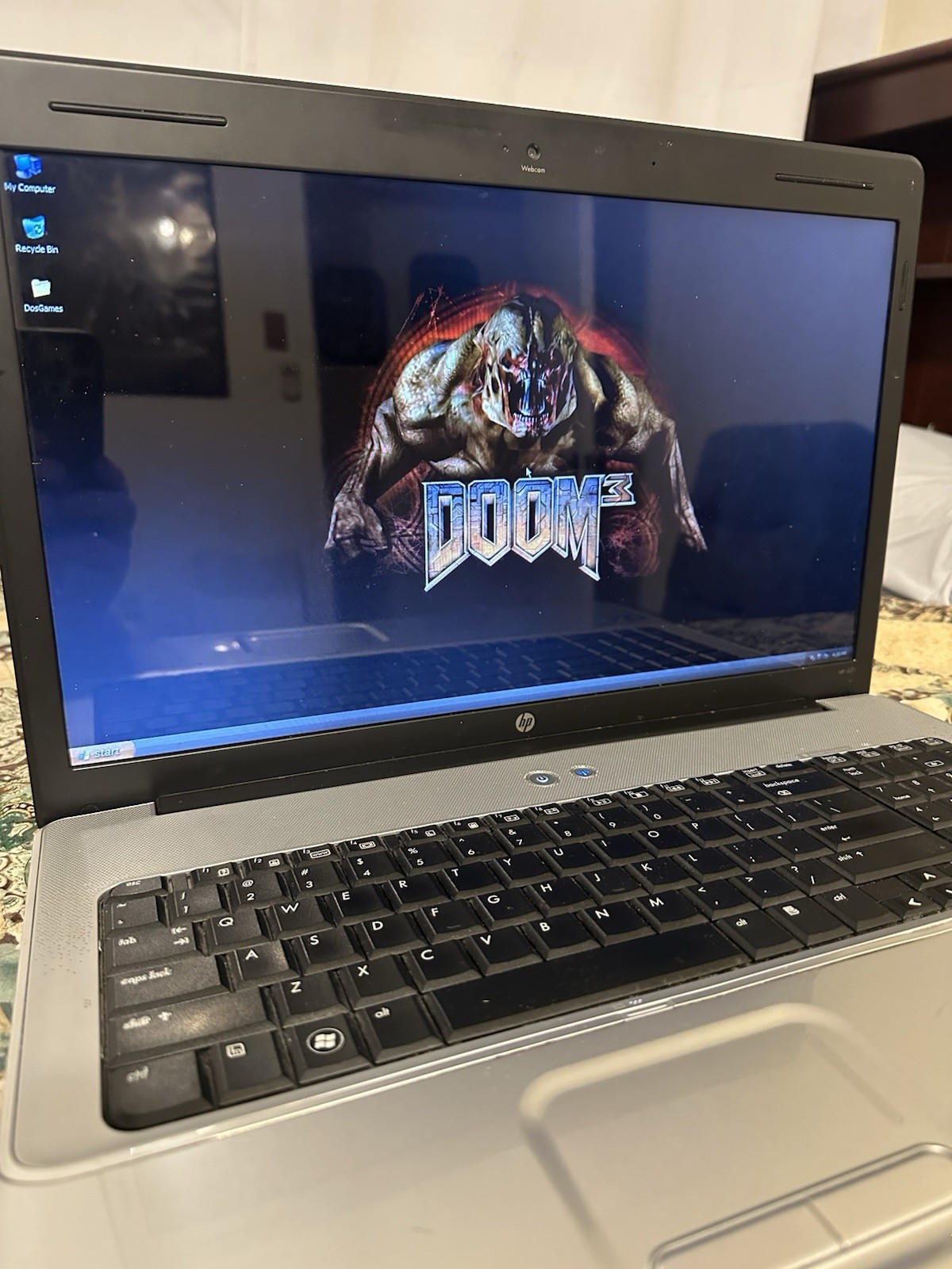 Hp Pavilion G71-340US Vintage Windows XP Professional Retro Pc Gaming Laptop