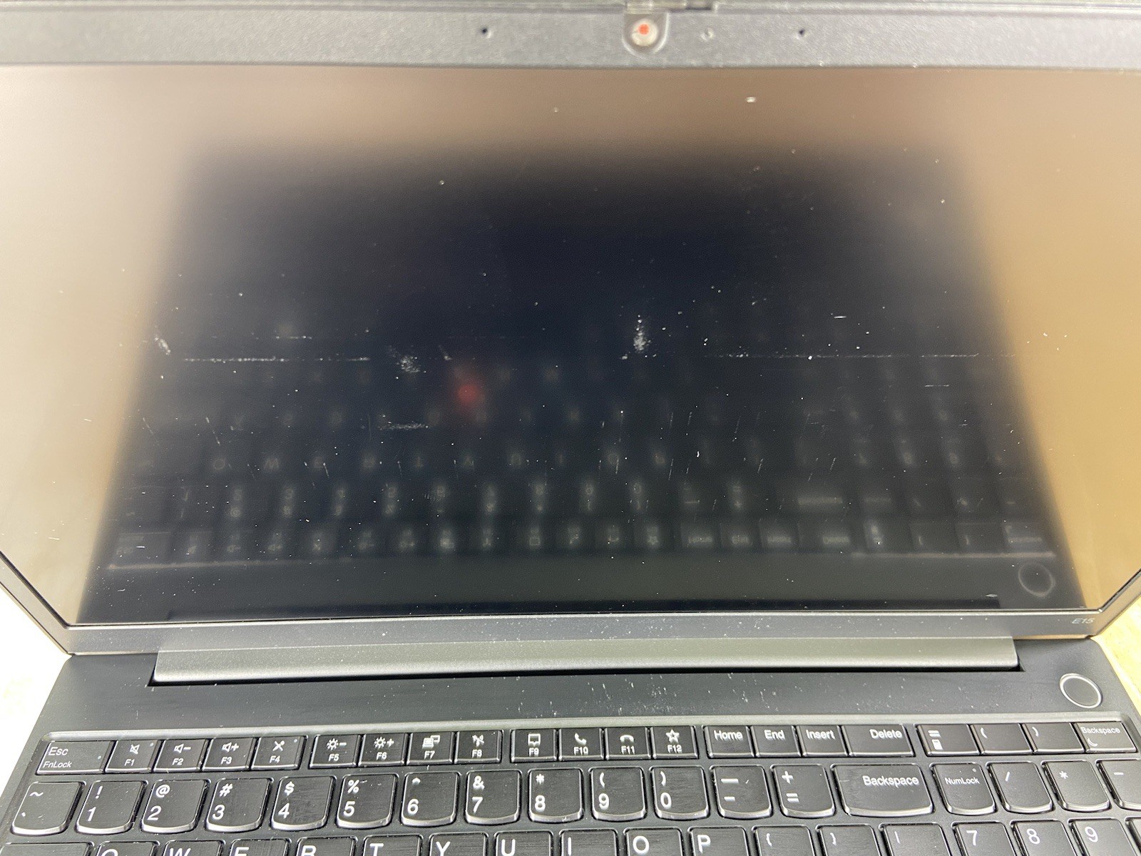 LENOVO THINKPAD E15 GEN 2 i7-1165G7 @ 2.8GHz, 4GB RAM, NO HDD/OS – (FOR PARTS)