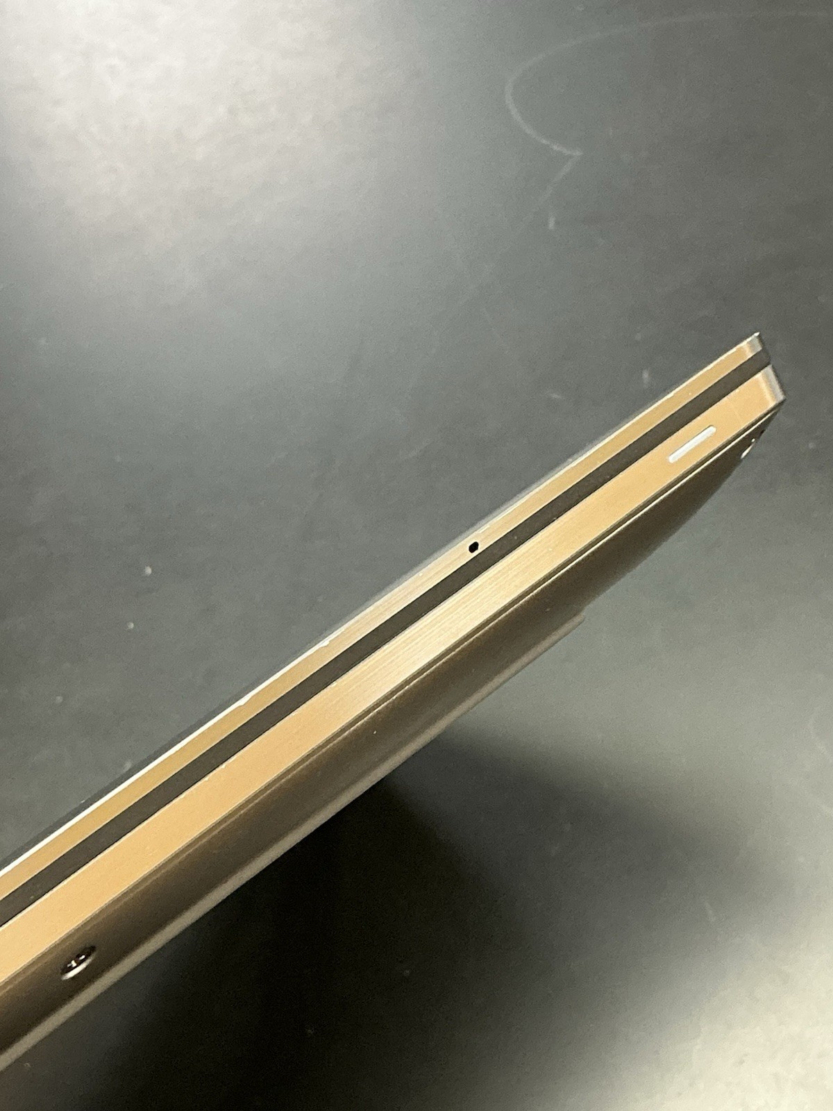 Dell Latitude 9520 15″