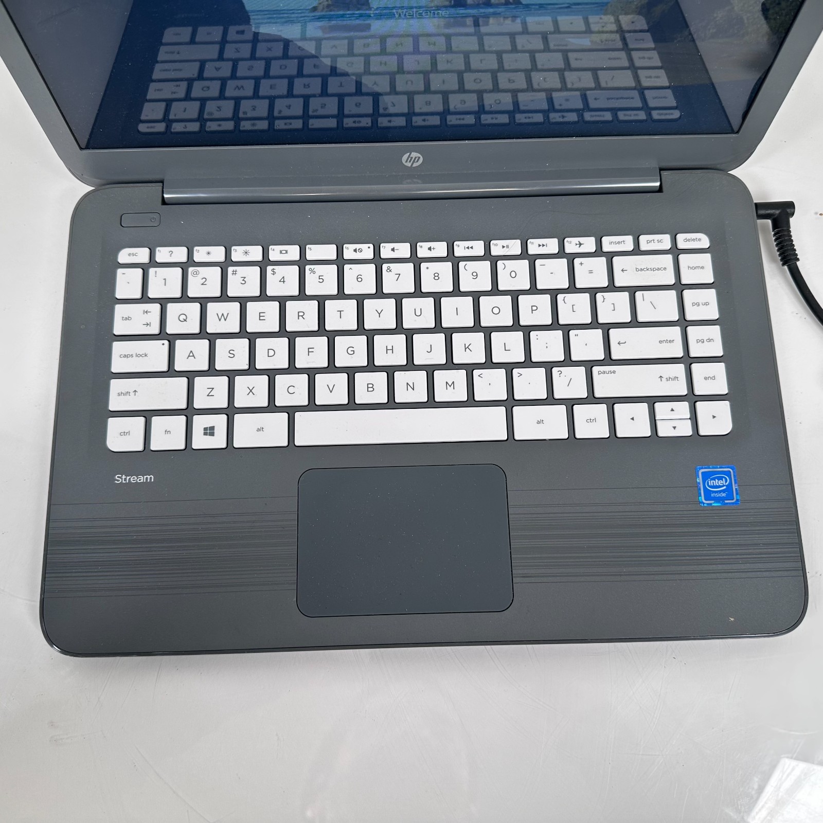 HP Stream 14-cb012dx 14″ Laptop 1.6GHz Intel Dual Core 4GB RAM 64GB