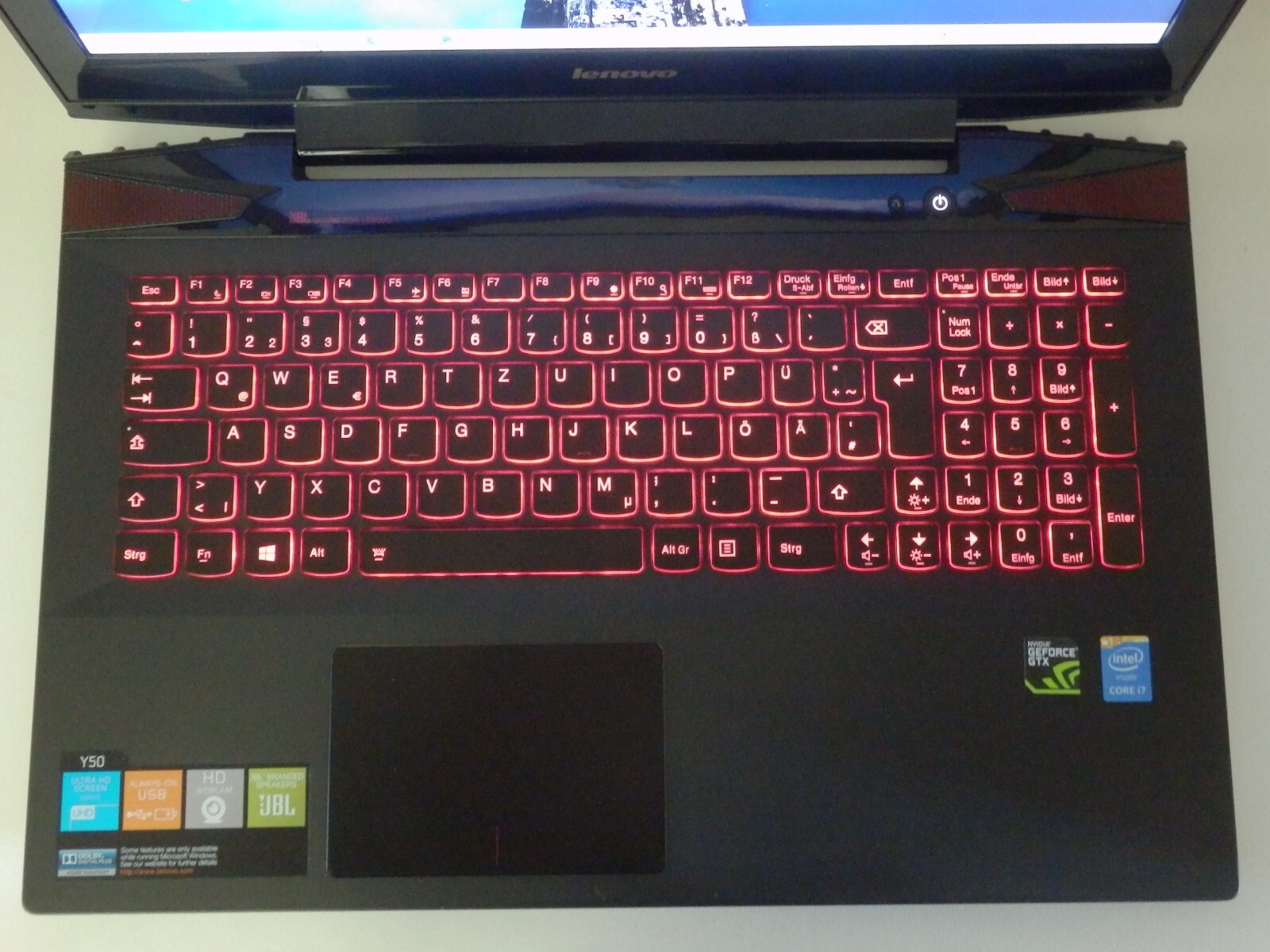 Lenovo Y50-70 – Intel i7-4720HQ, 8GB Ram, 512GB SSD, 15.6″ FHD, GeForce GTX 960M