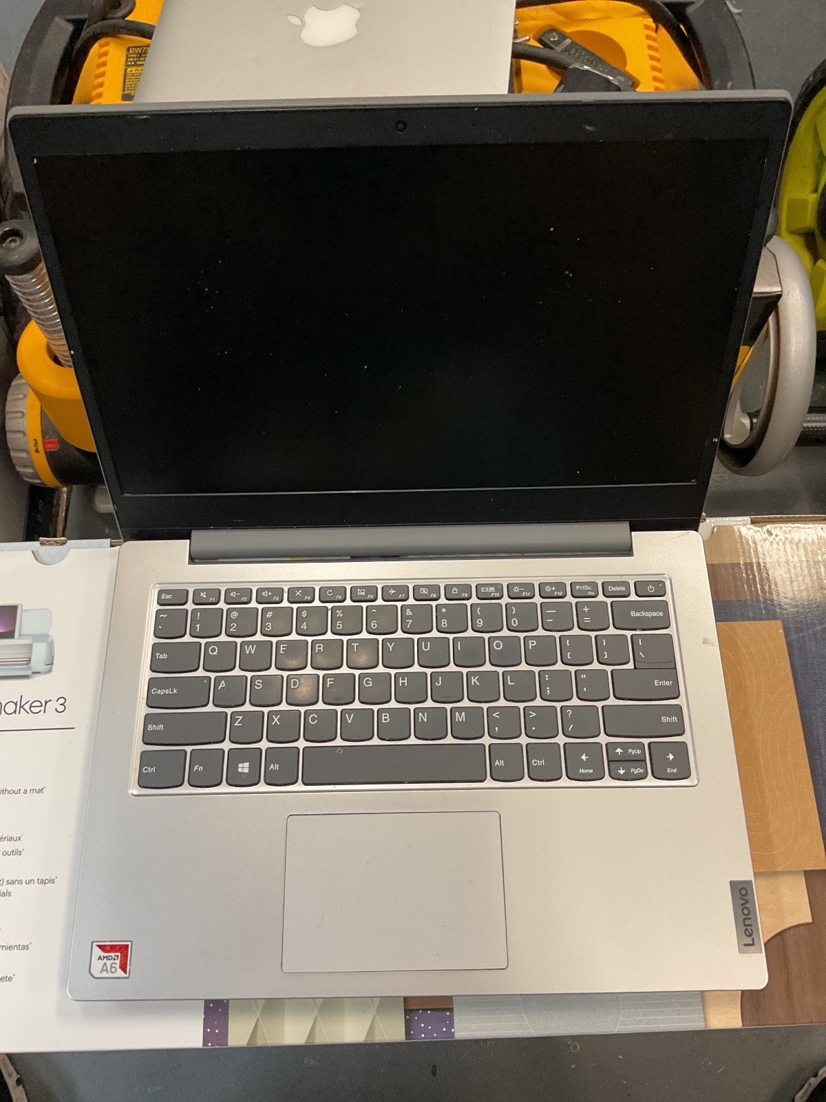 Lenovo IdeaPad Slim 1-14AST-05, AMD A6-9220e @1.60Ghz, 4GB RAM, 64GB SSD, W10