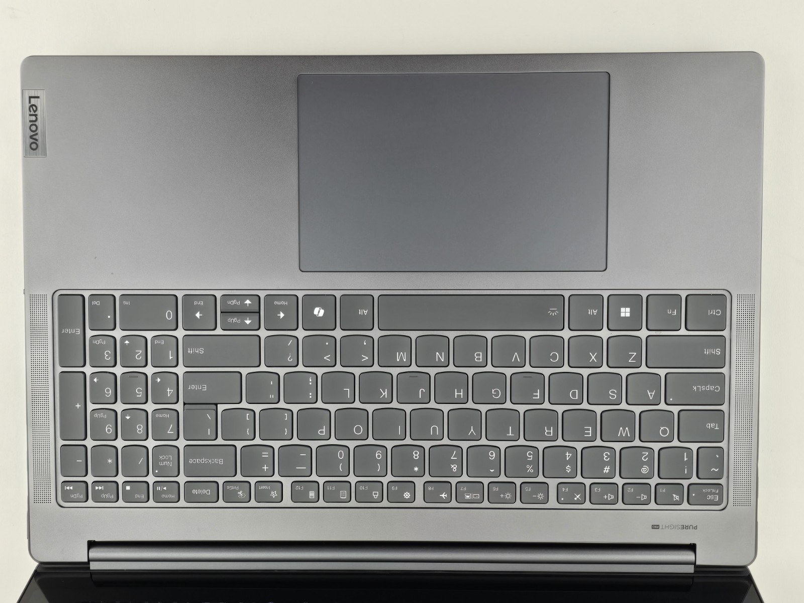Lenovo Yoga Pro 9i 16″ 3.2K Ultra 9 185H 32GB 1TB SSD RTX 4050 – Used – READ