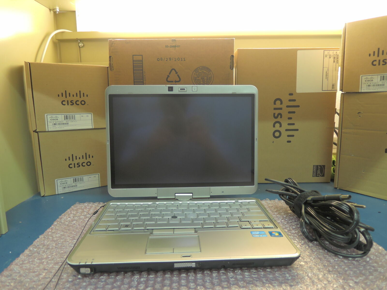 HP EliteBook 2760P Intel Core i5-2540M. *90 days warranty*