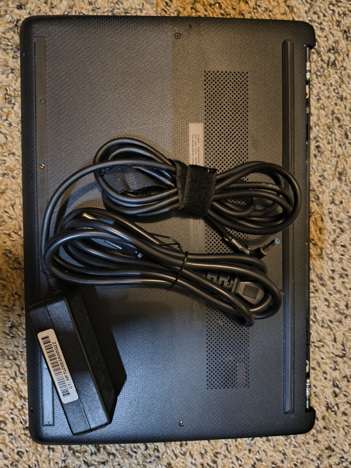 HP 14-dq0051dx Intel Celeron N4120, 4GB RAM, 64GB SSD, Win10 with charger