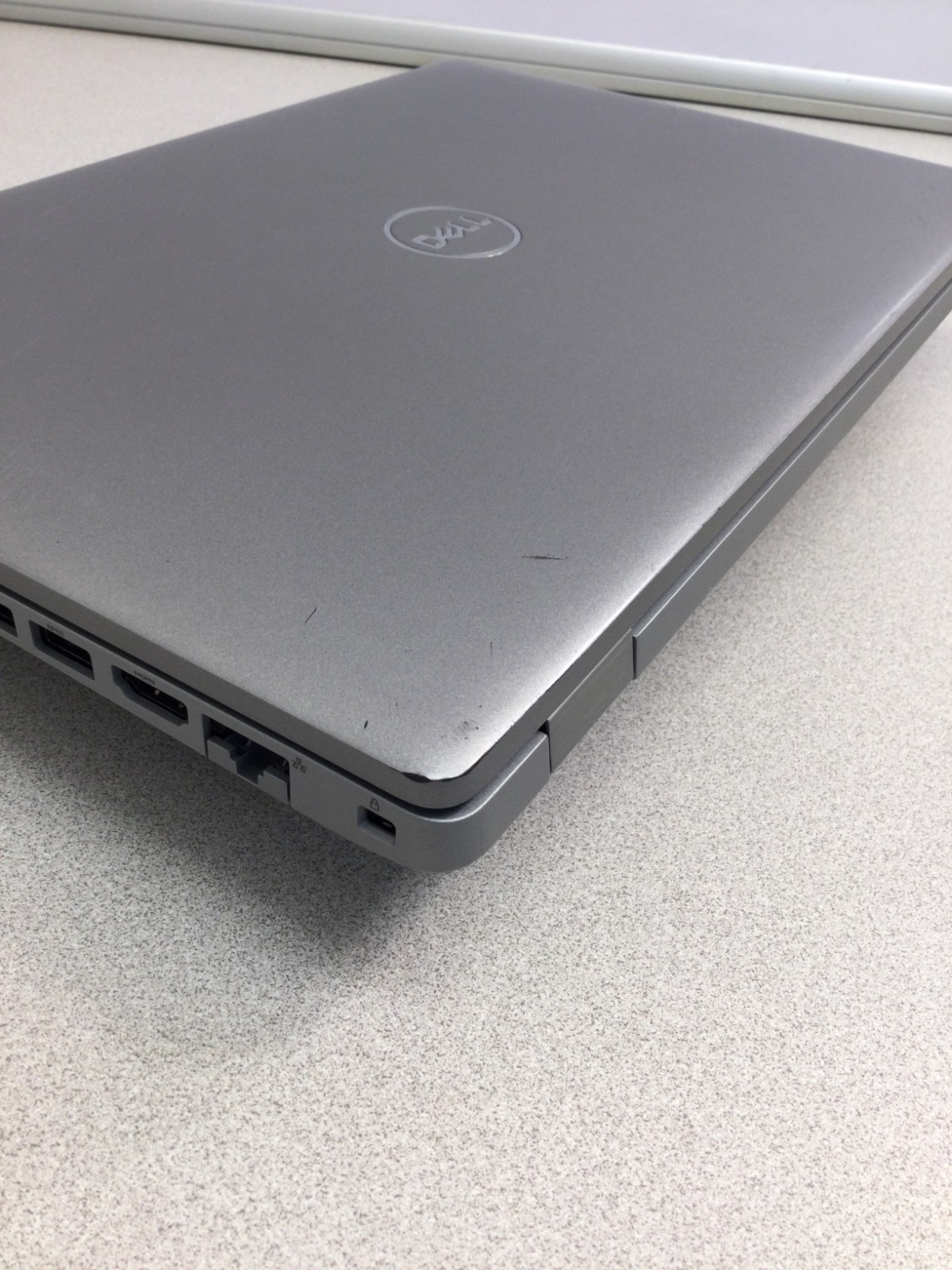 DELL latitude 5410 14” core i5 10th gen 1.70ghz 16GB RAM 128 GB SSD !!!READ!!!