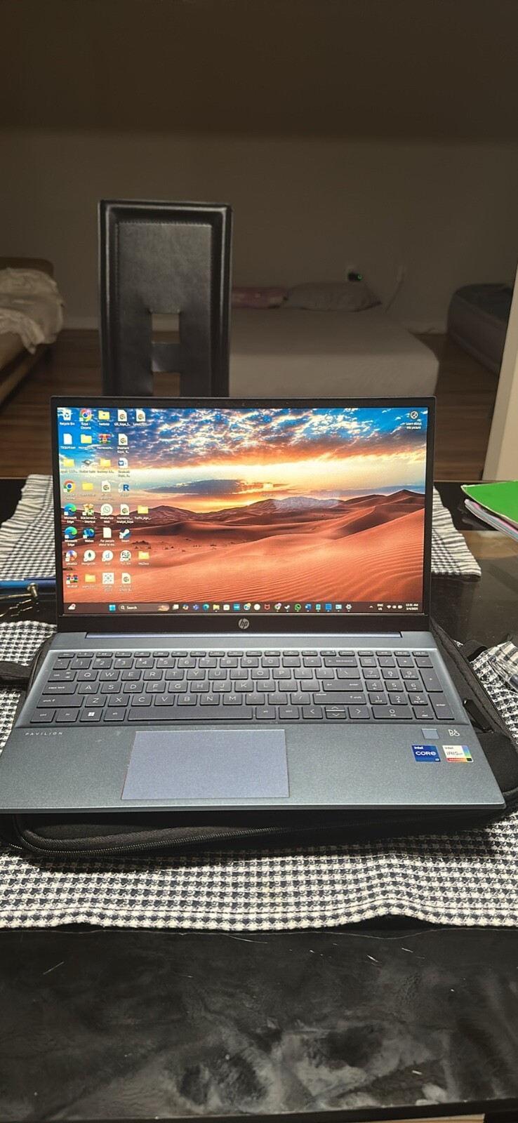 HP Pavilion 15.6” (512GB SSD Intel Core i7-1255U 1.7GHz 16GB RAM) Laptop – Blue