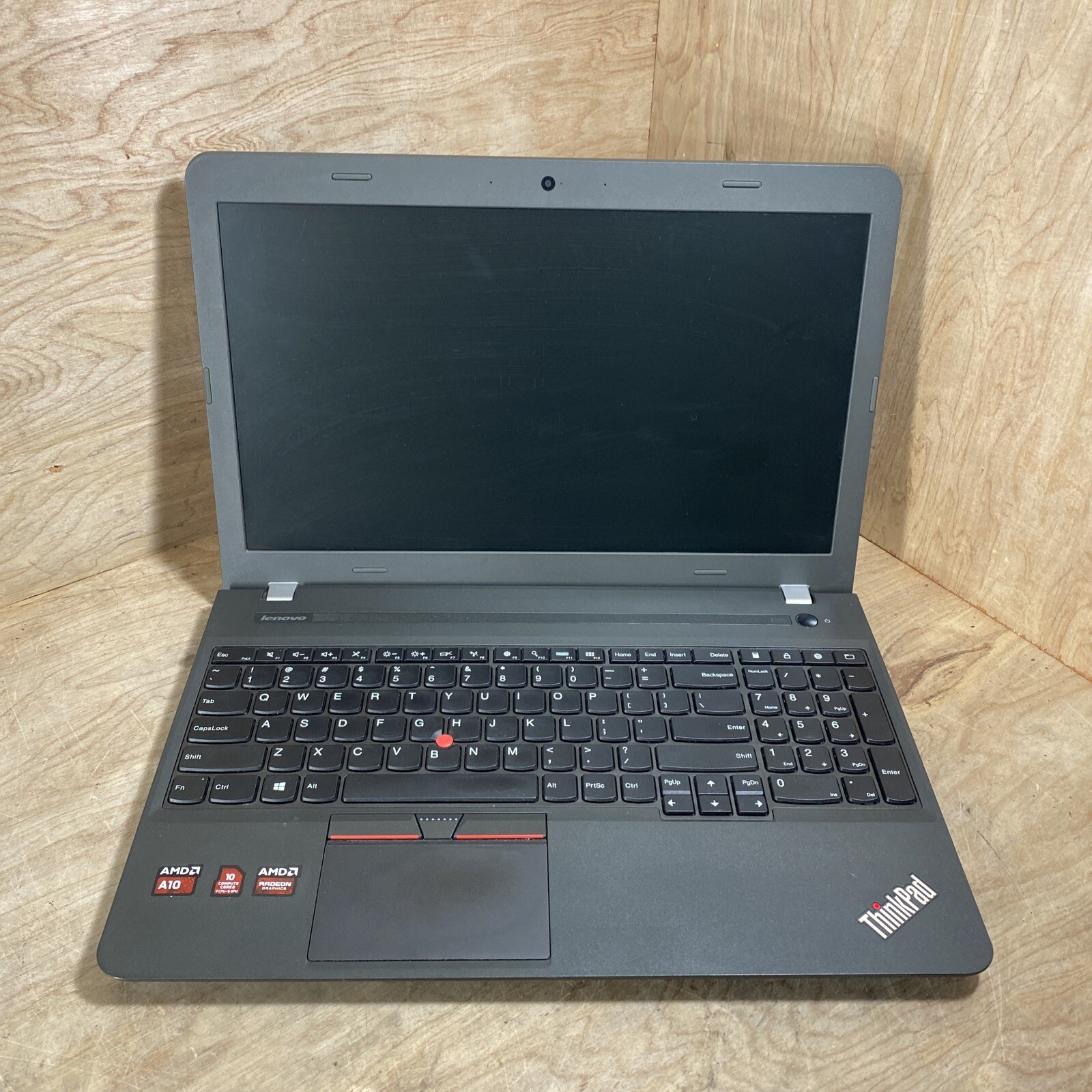 Lenovo ThinkPad E555 15.6″ NO SSD / NO RAM / Screen Good for Parts READ