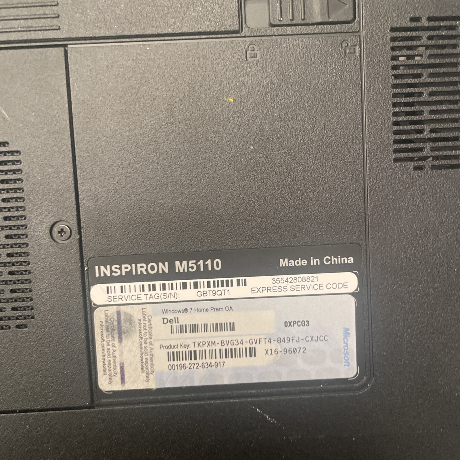 Dell Inspiron N5110 Sold As Is. Turns On