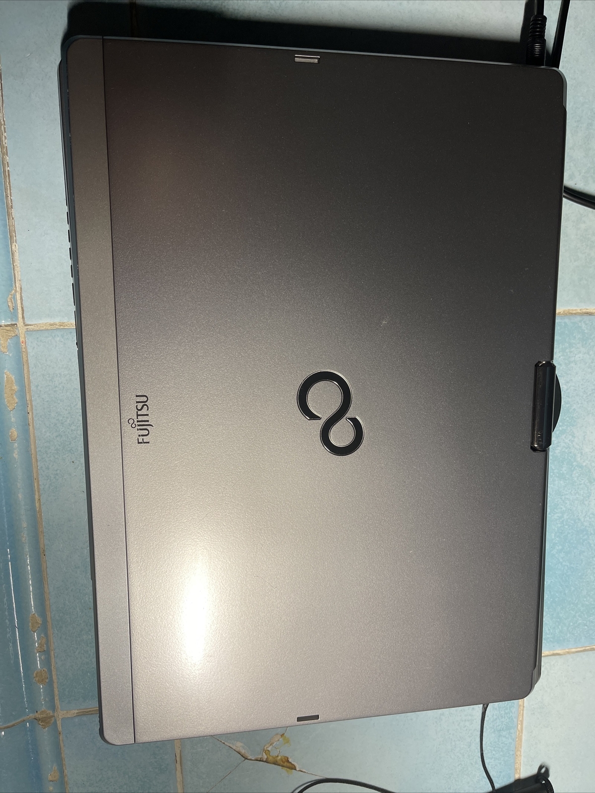 FUJITSU LIFEBOOK T902 CORE i5 2.7GHz 8GB RAM TOUCH No HDD