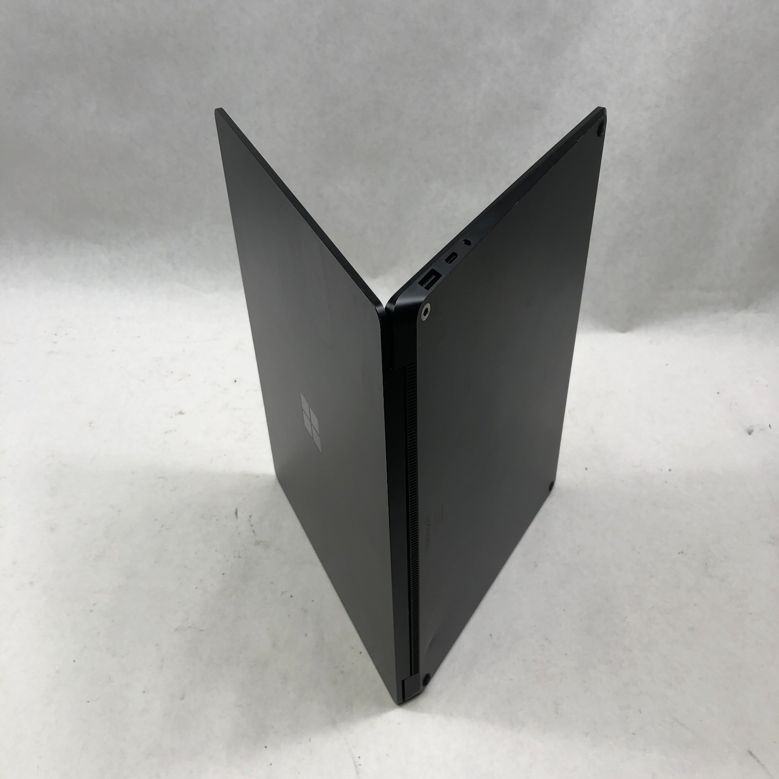 Microsoft Surface Laptop 5 1951 i7-1265U 2.1GHz 512GB SSD 16GB DDR4 No OS READ