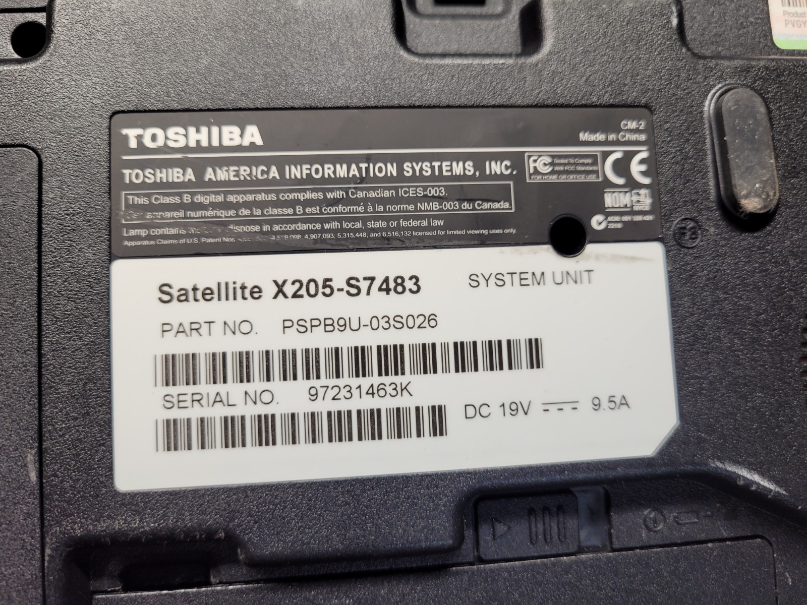 Toshiba Satellite X205 ‘Baby Qosmio’ 1.66ghz 2gb 1tb 8700m GT Retro Gaming Win V