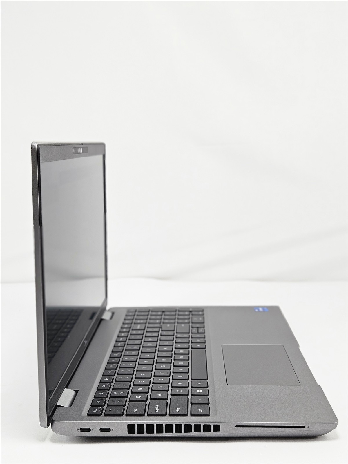 Dell 15.6″ Precision 3571 i7-12800H 16GB 512GB SSD Wi-Fi 6E BT Gray No OS