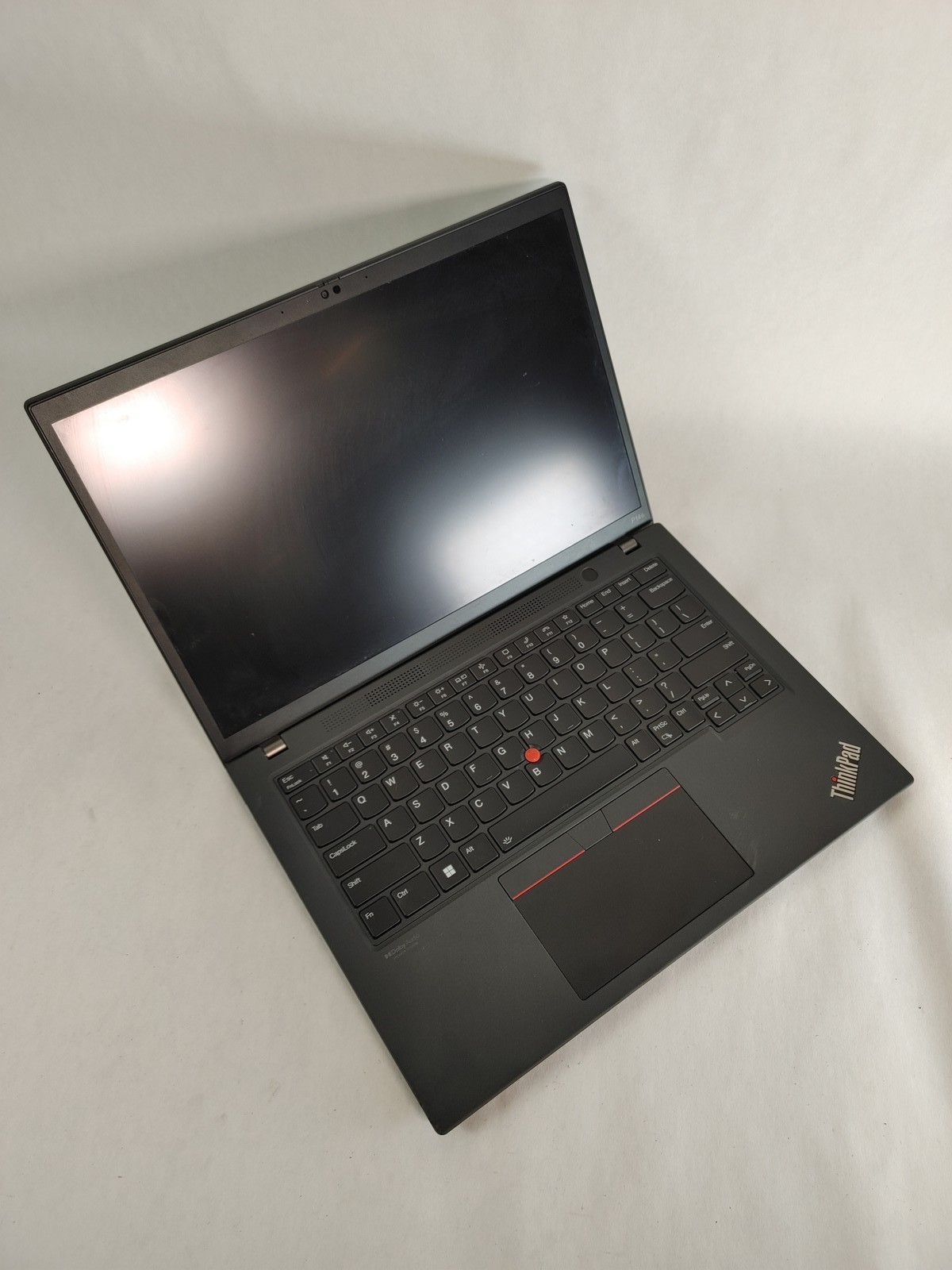 Lenovo ThinkPad P14s Gen 3 Ryzen 5 Pro 6650U 2.90 GHz 16 GB DDR5 No HDD