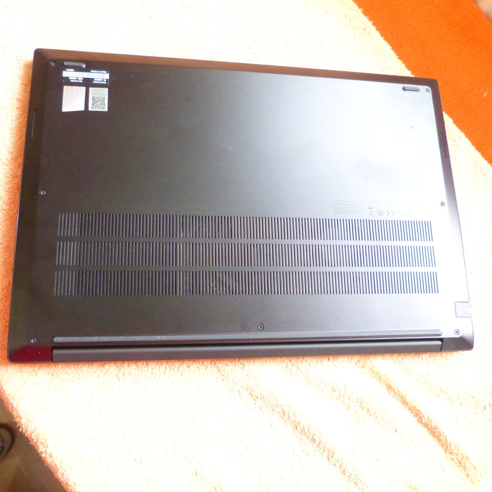 Lenovo E16 G3 ULTRABOOK l 512GB SSD Windows 11 PRO l ULTRA 5 12 CORE l 16GB RAM