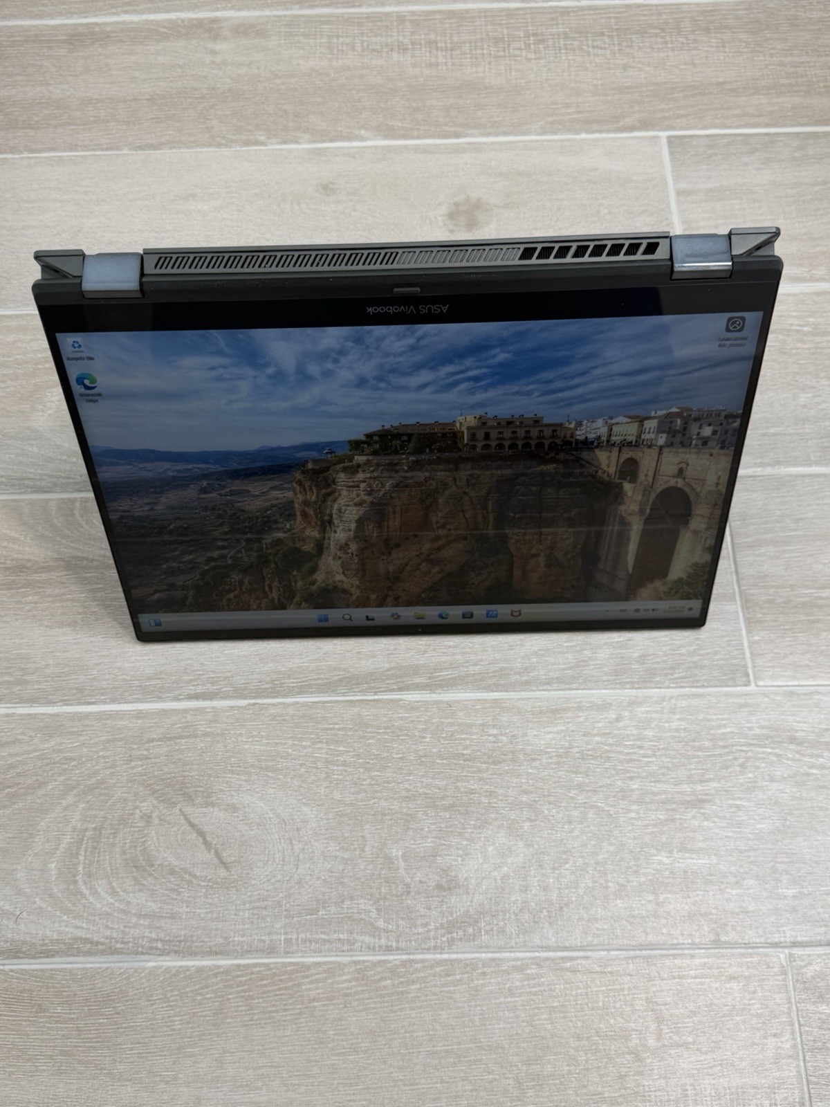 Asus Vivobook S 16 Flip Touch Laptop Core i5-1335U 8GB RAM 512GB NVMe SSD Win-11