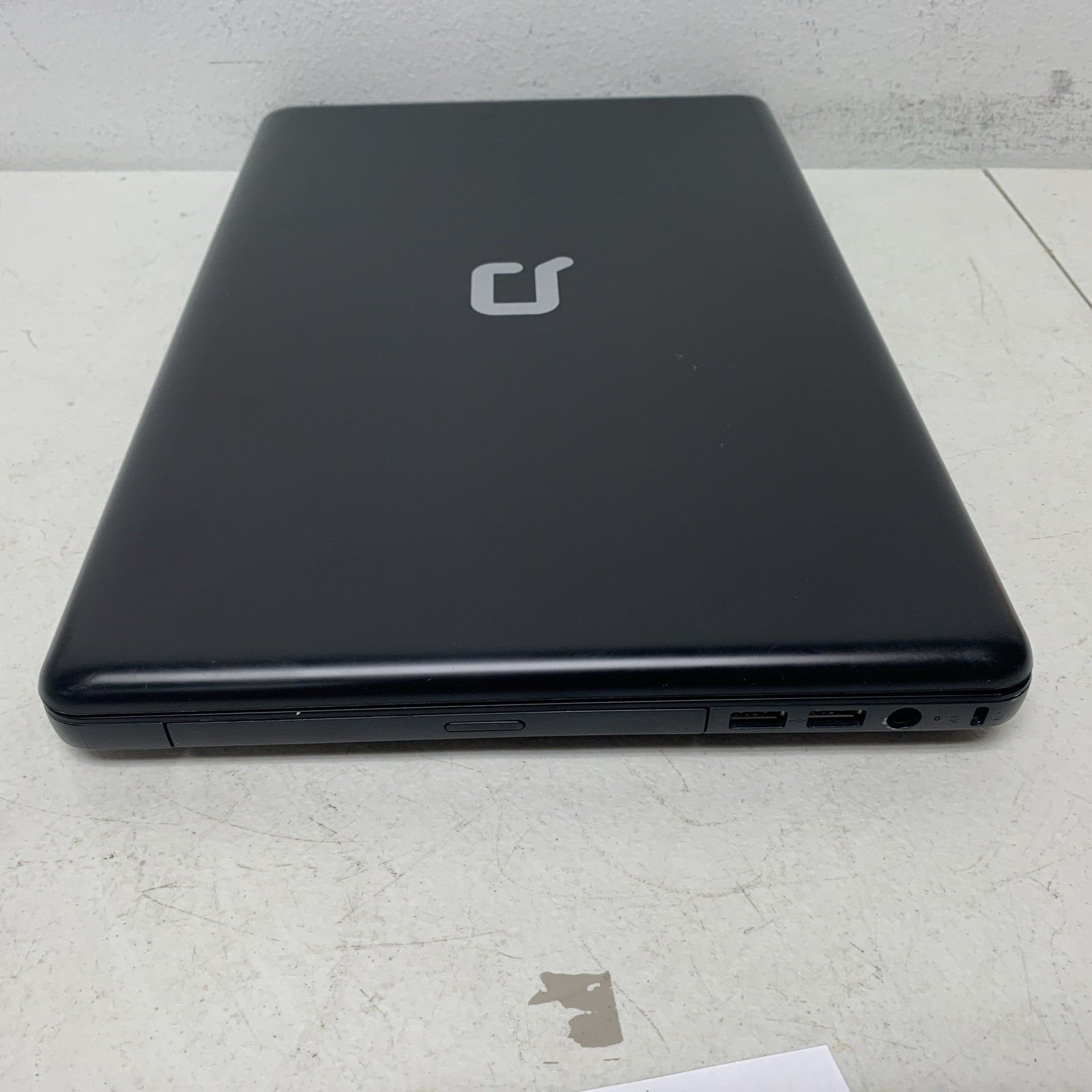 Compaq Presario CQ57 AMD C-50 2.00ghz 6gb Ram 120 Gb SSD Wind 10 Home Not Activa
