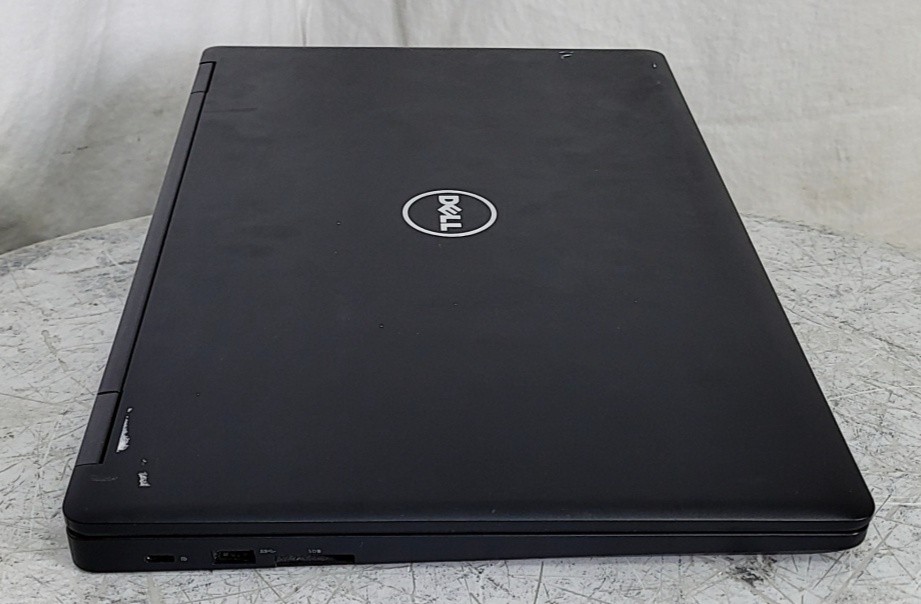 DELL LATITUDE 5580 15.6″ Laptop Core I5-7440HQ 8GB 256GB