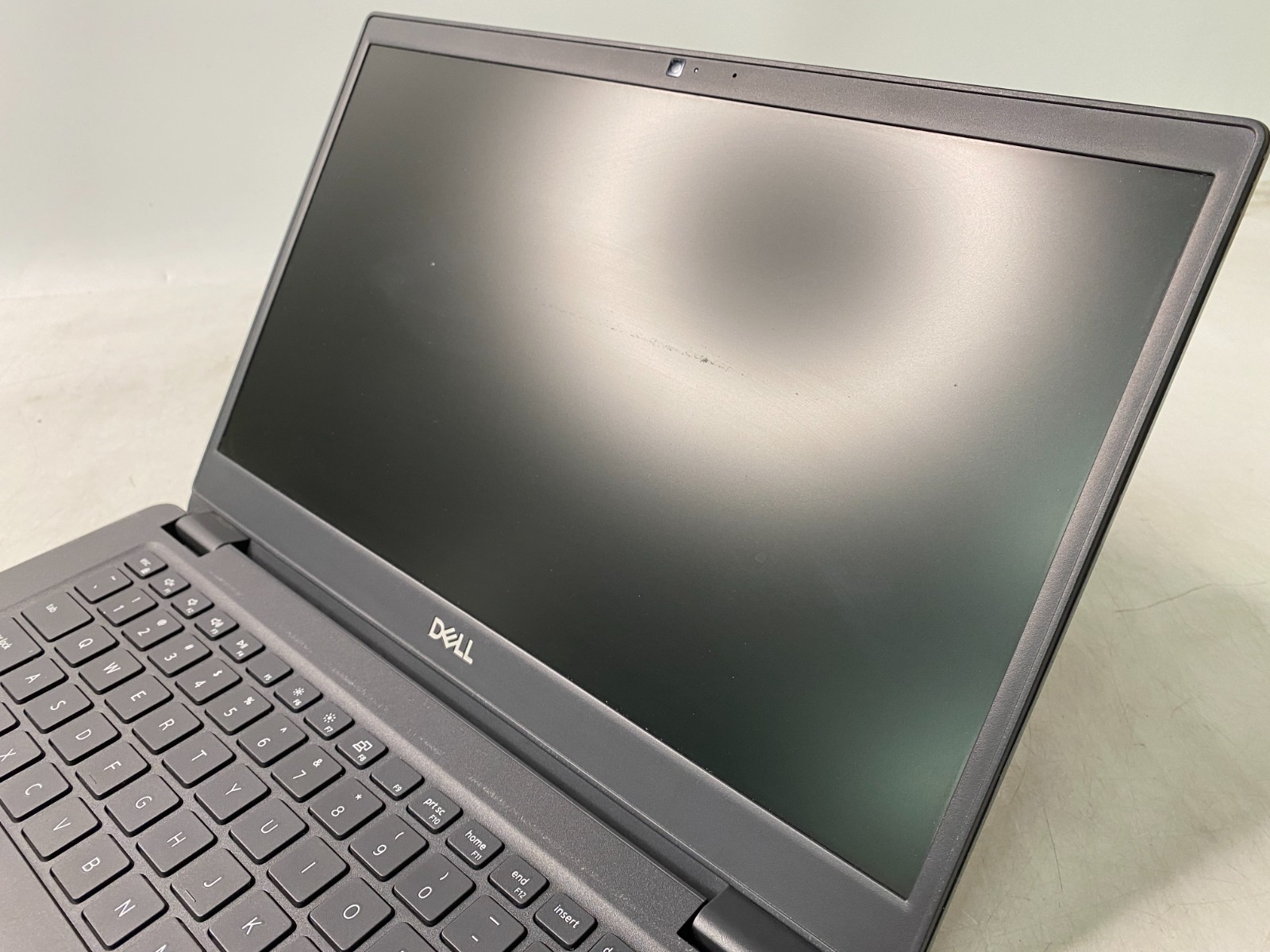 Dell Latitude 3410 14″ i5-10210U 8GB DDR4 256GB SSD Win11Pro – Scratched