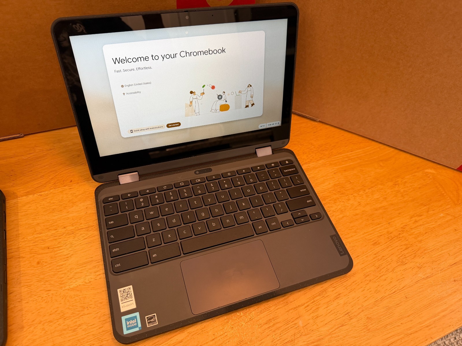Lenovo Chromebook 500e Gen 3 82JB 11.6″ Touch 2-in-1 Celeron N5100 8GB 64GB eMMC