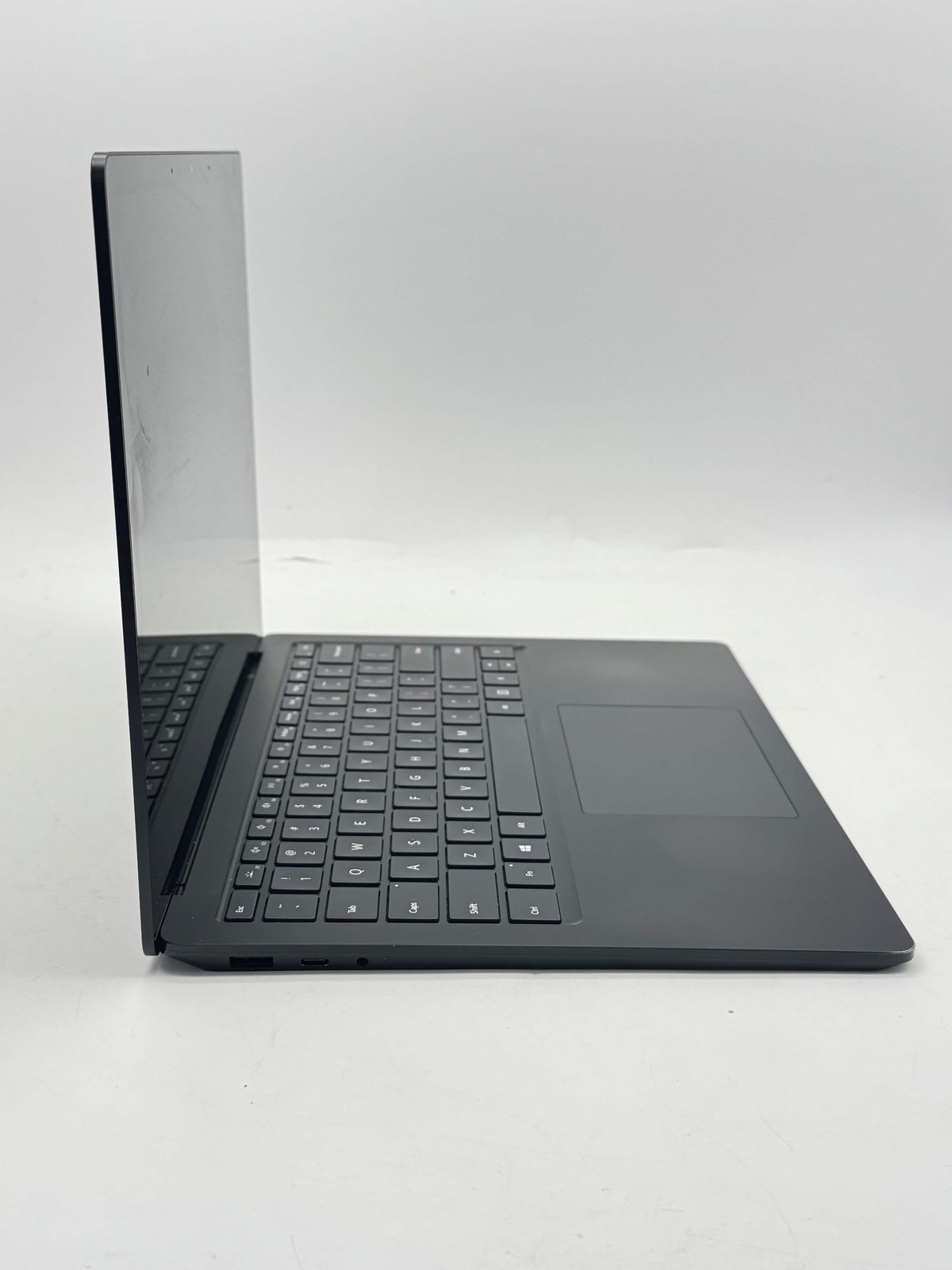 Microsoft Surface Laptop 4 1951 Core i5 11th Gen 8GB 256GB Black For Parts