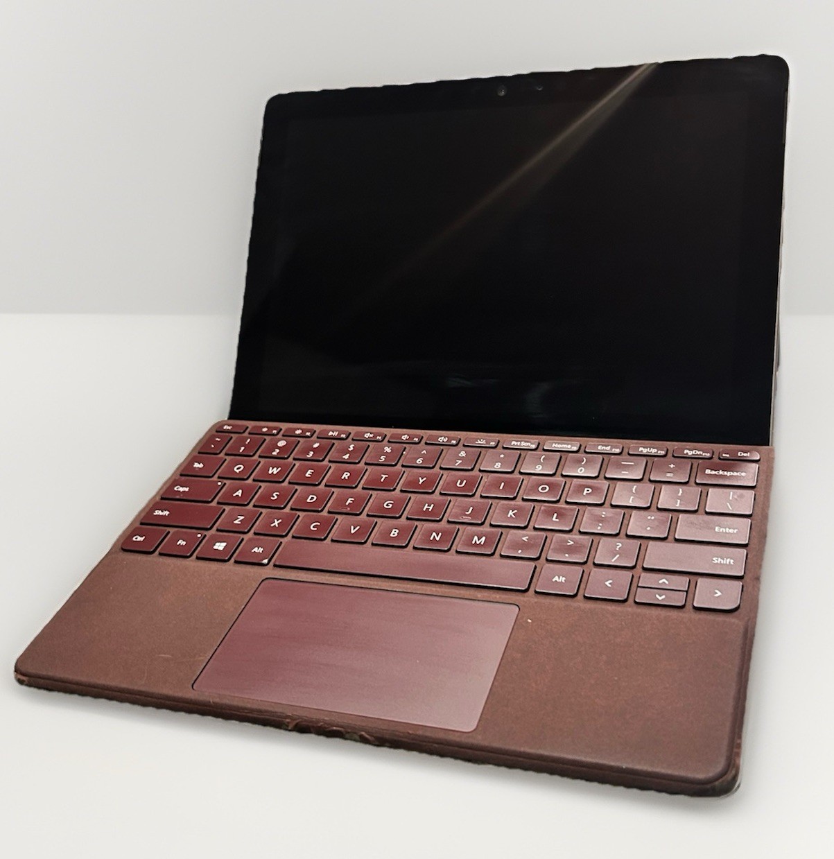 Microsoft Surface Go 1824 10” 64gb 92% Battery Health With Keyboard and Charger