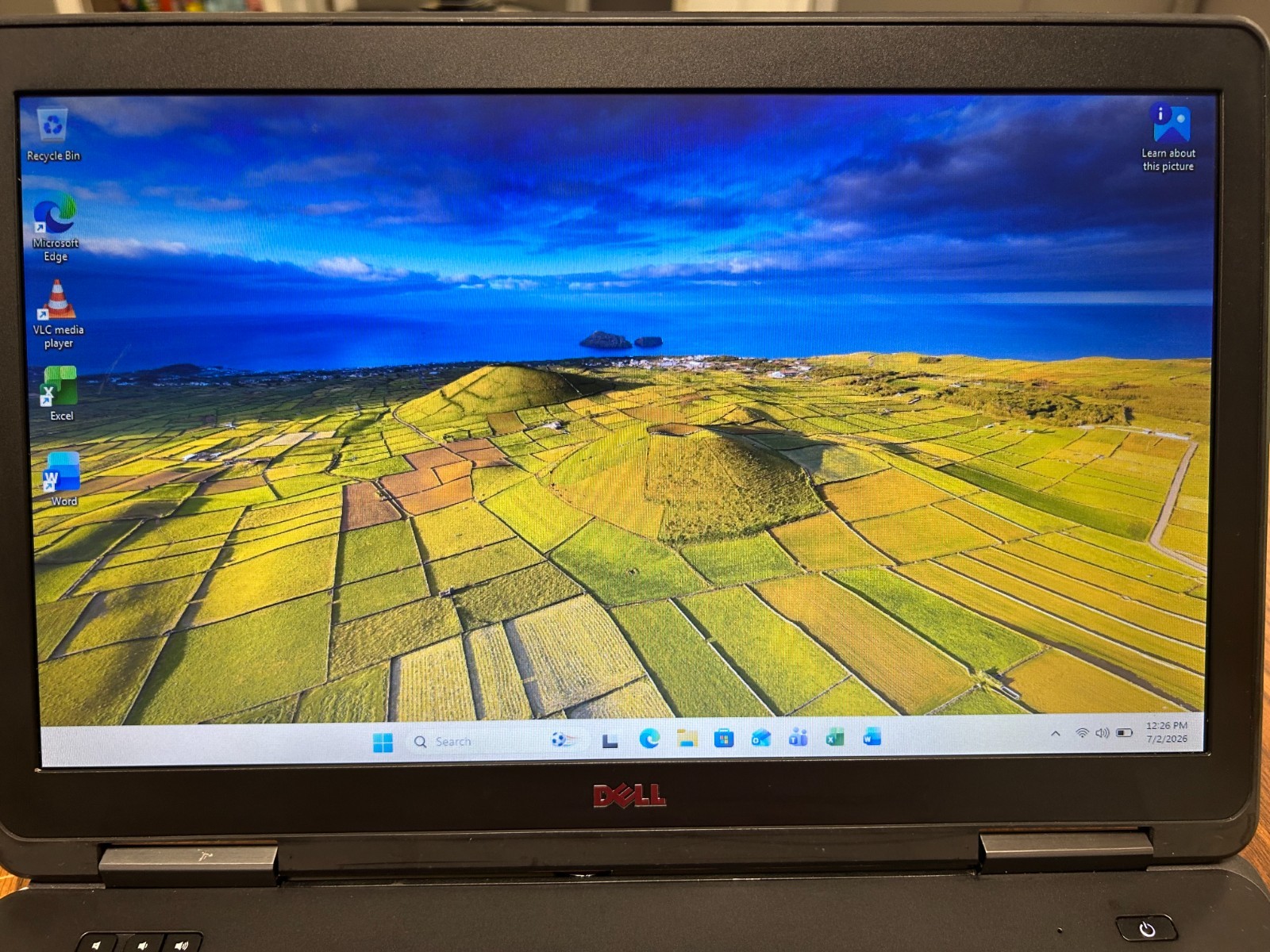 Dell Latitude E5540 15.6″ i5 8GB 128GB SSD Win 11 Pro Office 2021 DVD WiFi Lapto