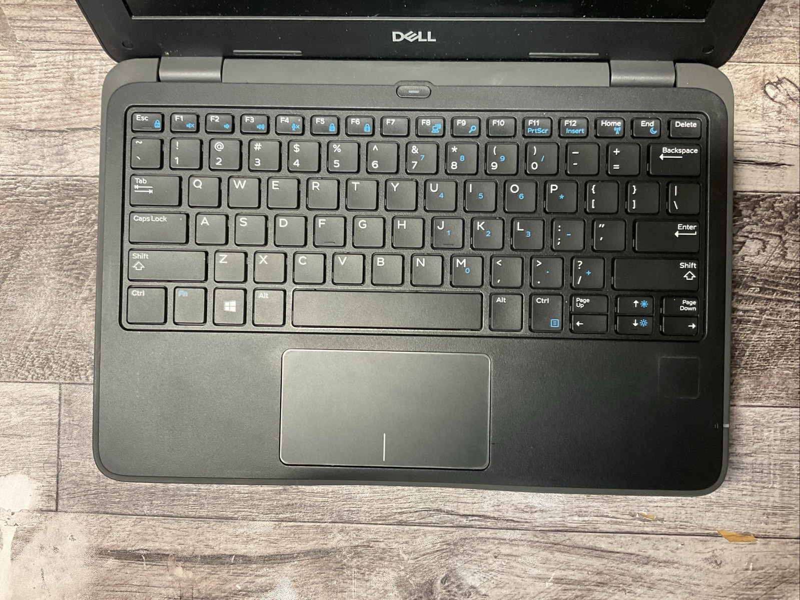 Dell Latitude 3190 / Windows 11 Pro / 64GB Storage / BIOS Unlocked / C5