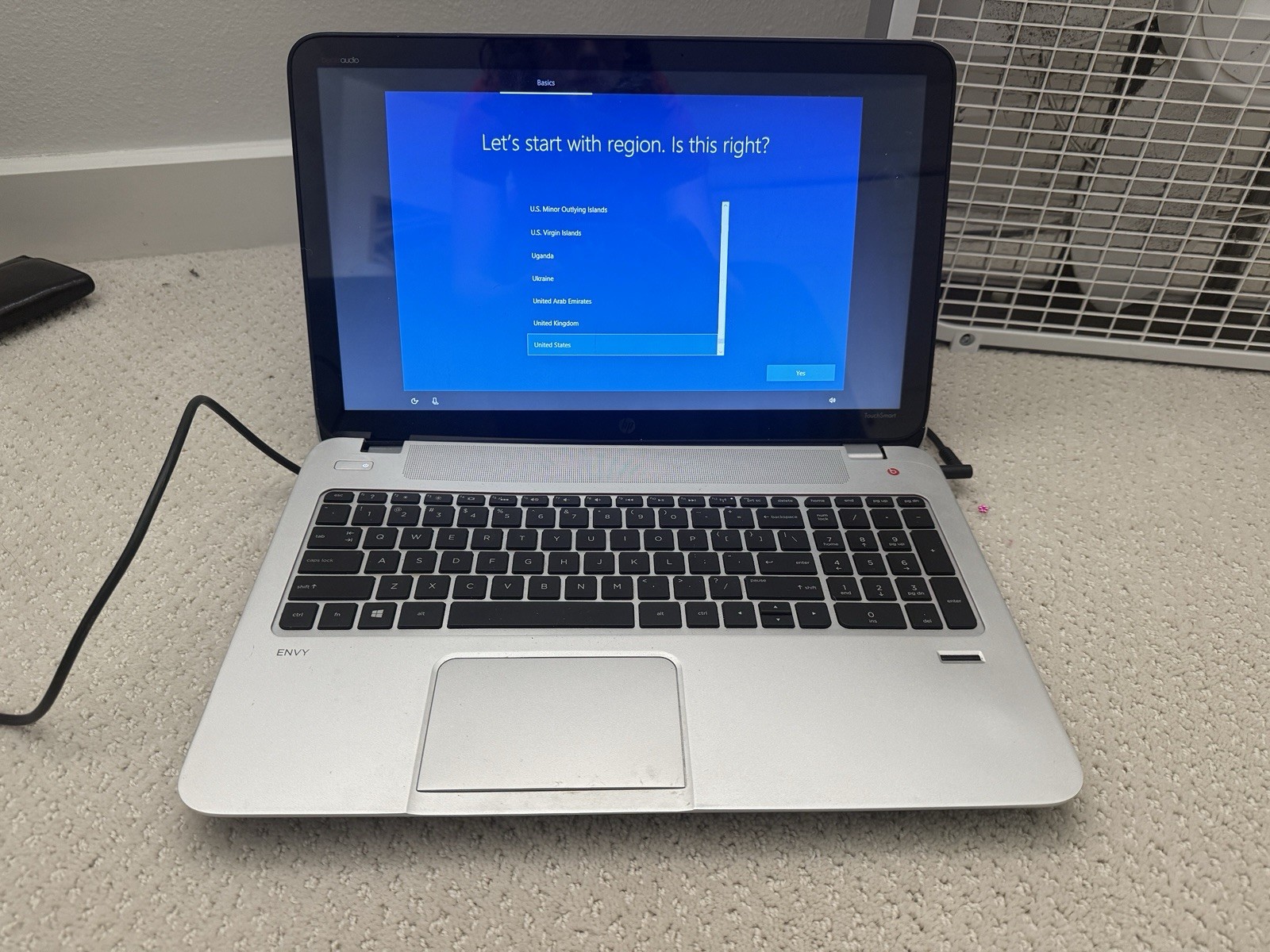 HP ENVY TouchSmart 15-j003cl Laptop – i7, 16GB RAM, Touchscreen