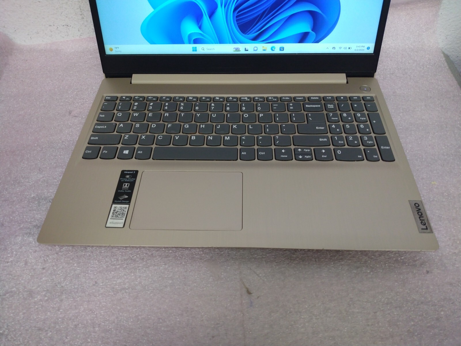 Lenovo IdeaPad 3 TOUCH 15.6″ Intel Core i3-1005G1 1.2GHz 12GB 1TB HDD BT Win11 H