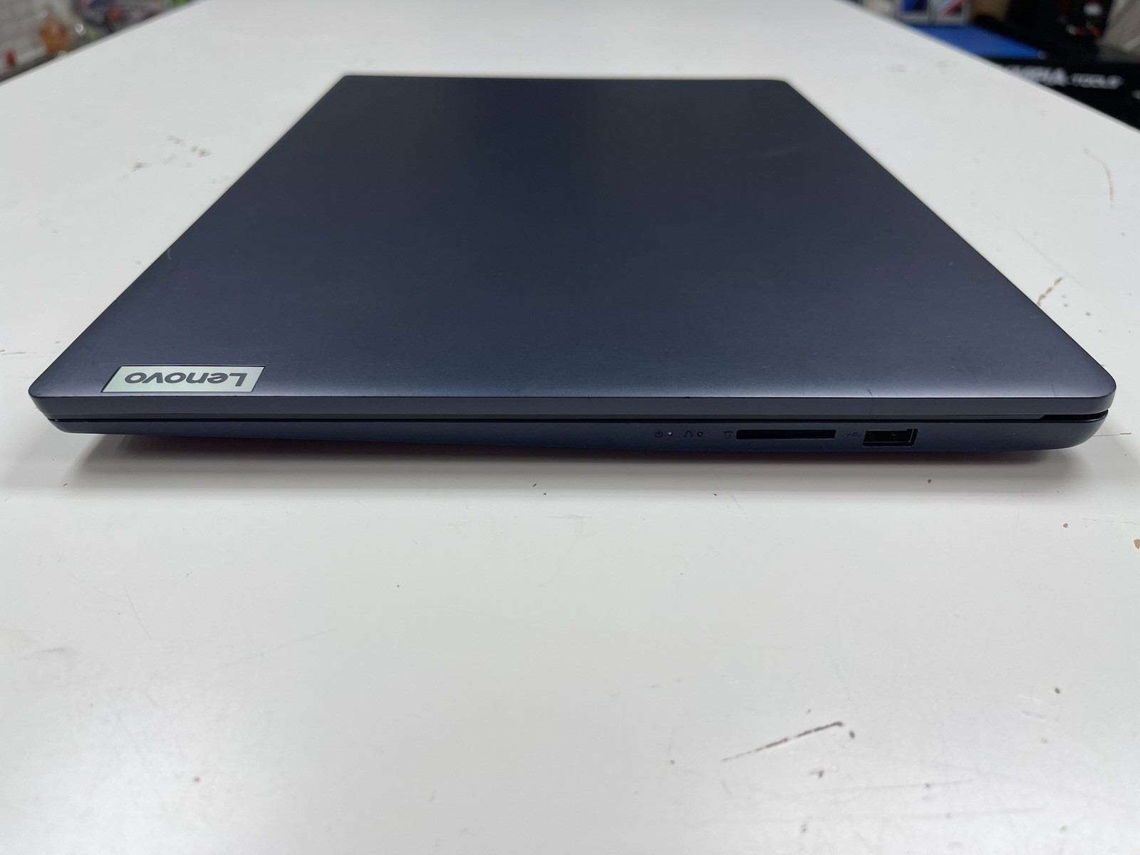 Lenovo IdeaPad 3 17ITL6 17.3″ 500HDD, Intel Core i3-1115G4, 8GB RAM) Needs Bezel