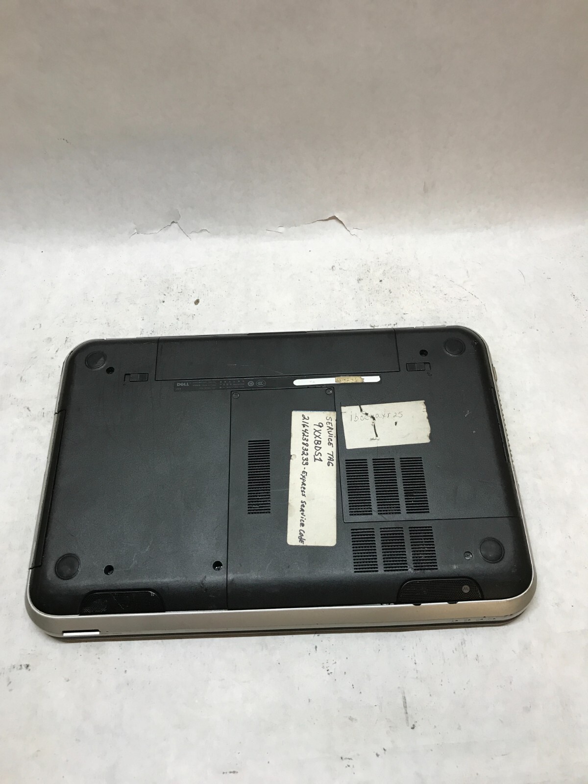 Dell Inspiron 15R 5520 15″ Laptop i3-2370M 2.4GHz NO RAM POWER DEAD For Parts DW