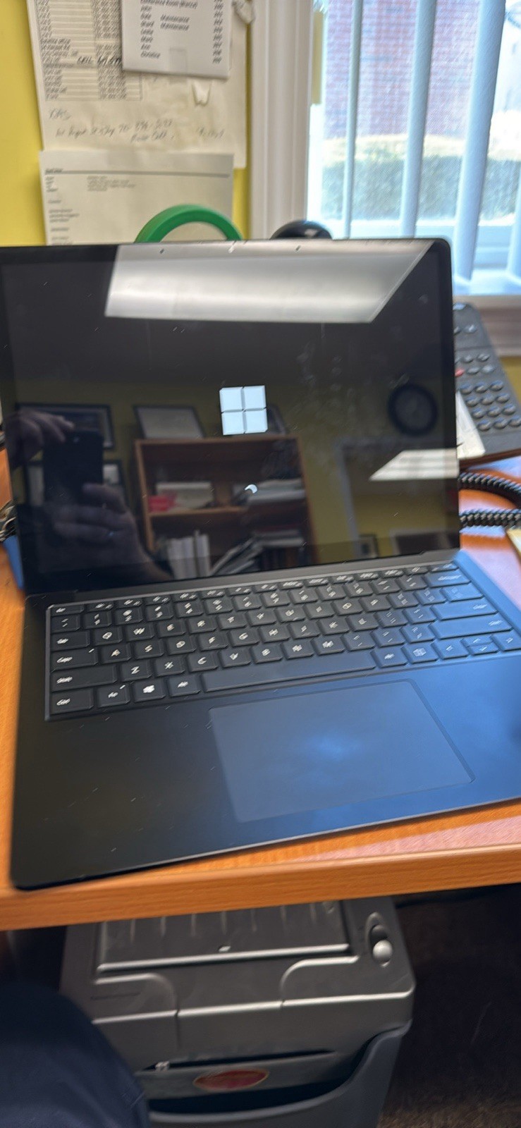 Microsoft Surface Laptop 3 -13.5 “ 16GB 512GB Black – i7 – 1065G7 1.30Ghz
