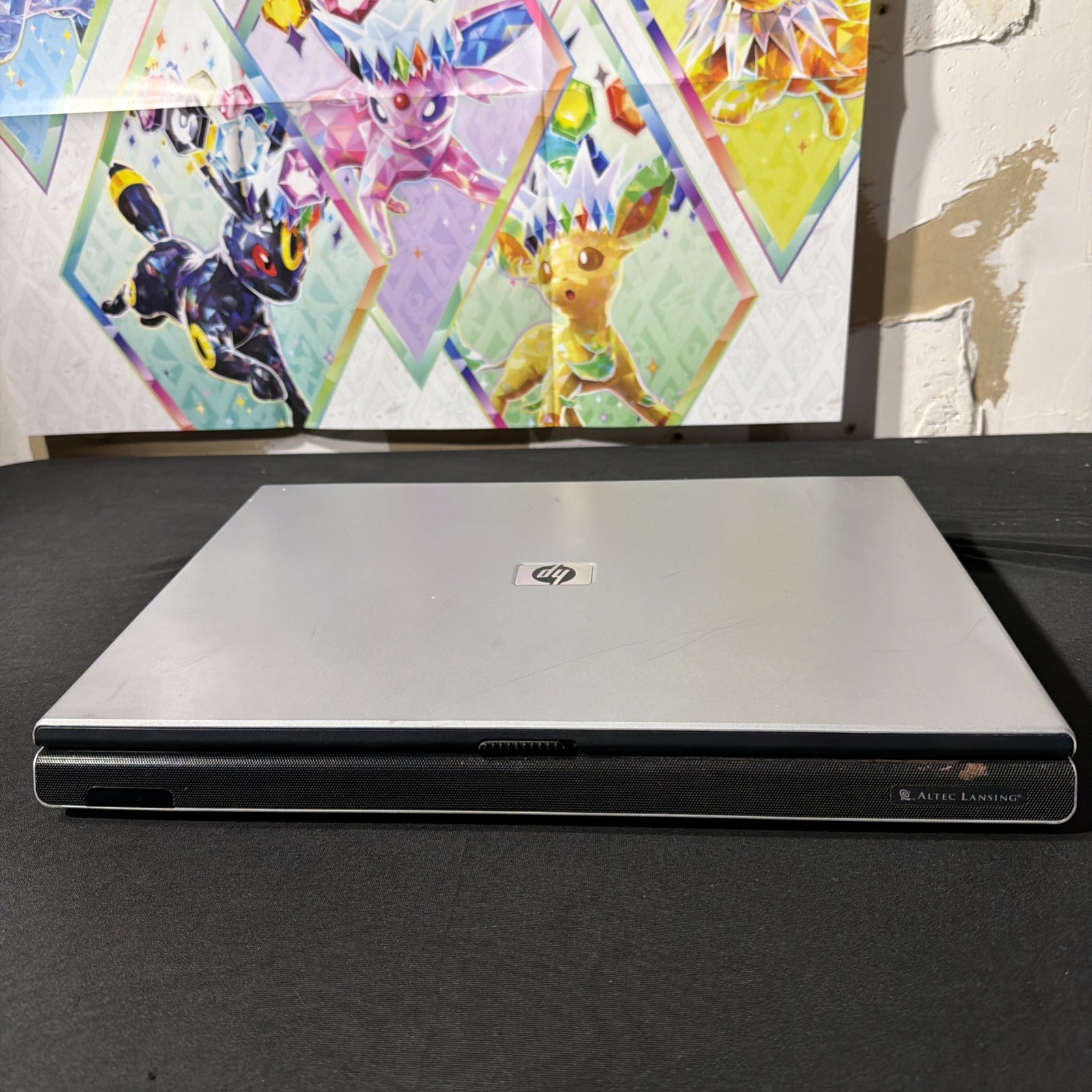 HP Pavilion DV8000 17″ Laptop AMD Turion 64 1.8Ghz 1.25GB Ram Win XP – Radeon