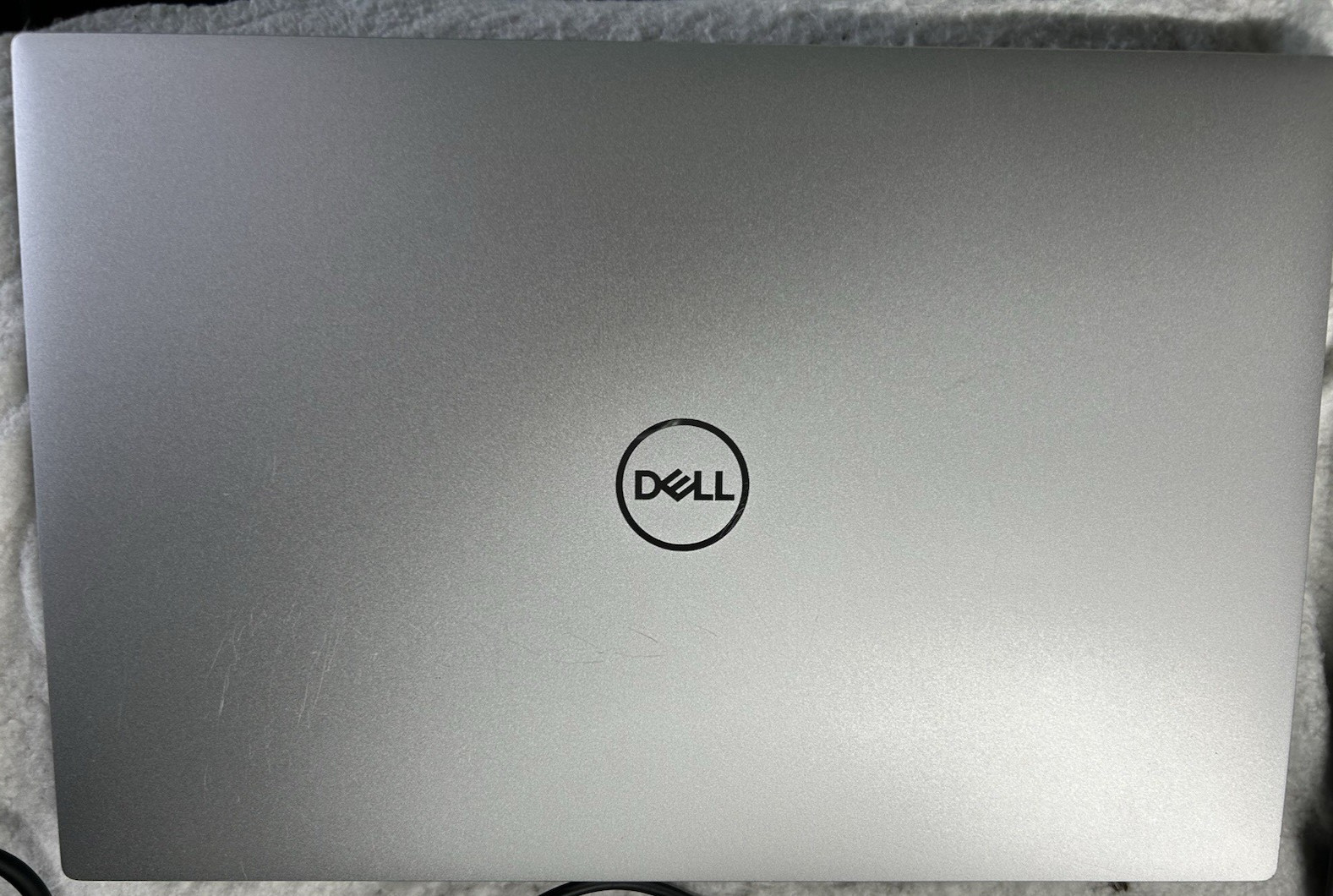 Dell XPS 15.6″ FHD 512GB SSD Intel Core i7 11800H 16GB RAM NVIDIA 3050 Ti 4GB