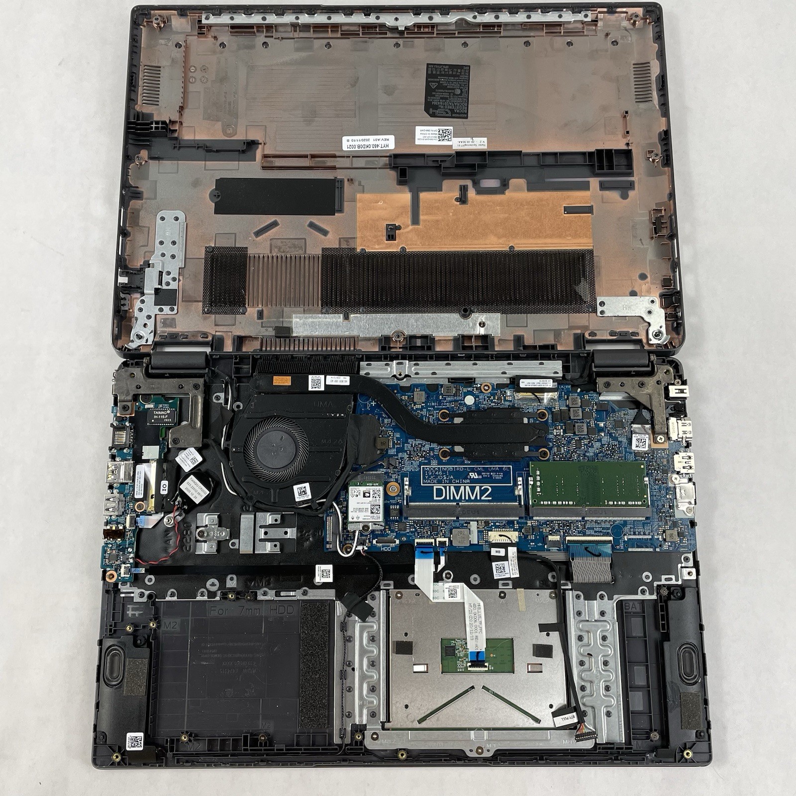 Dell Latitude 3510 15.6″ i7-10210U 1.60 GHz 8 GB RAM No SSD/OS/AC/Battery