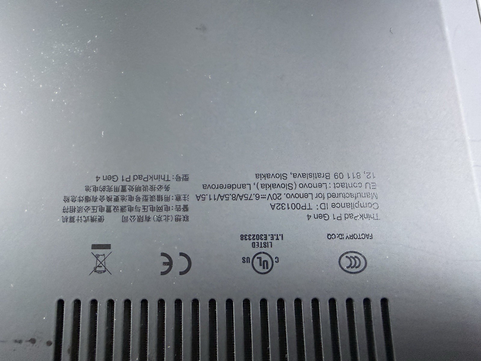 LENOVO THINKPAD P1 Gen 4 2560×1600 I7-11850H 512GB 32GB RAM NVIDIA T1200 WIN 11