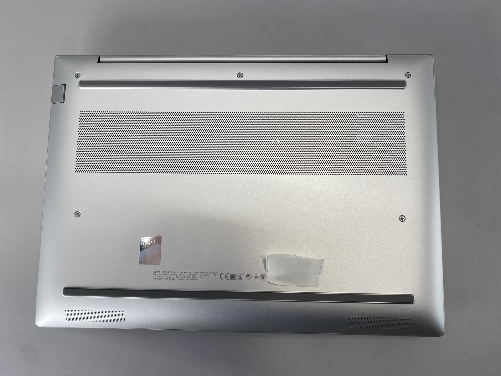 HP Laptop Elitebook 645 14 G11 14″ AMD Ryzen 7 7735U 1TB- Silver
