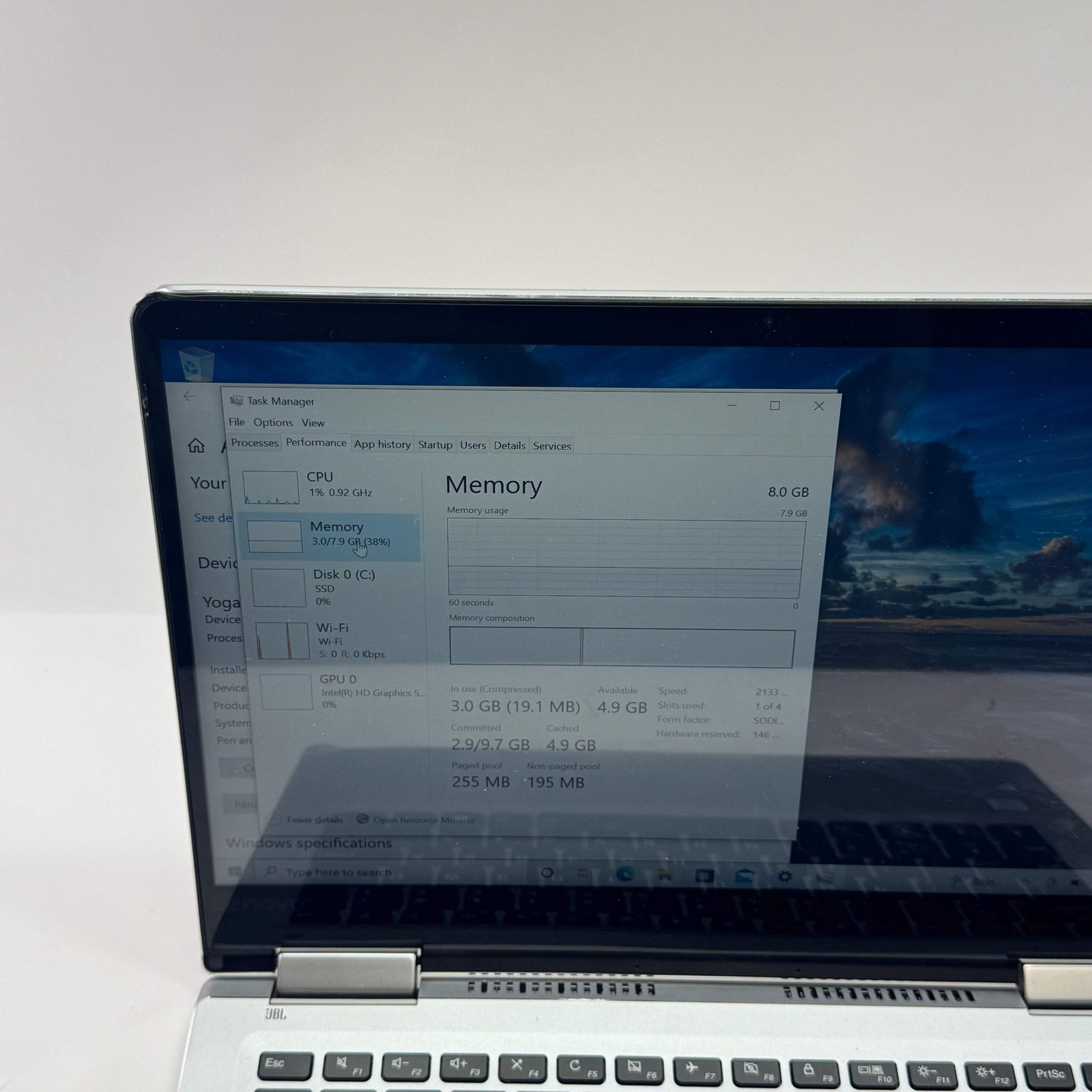 Lenovo Yoga 710 80TY 14″ i5-6200U 2.4GHz 8GB RAM 240GB SSD