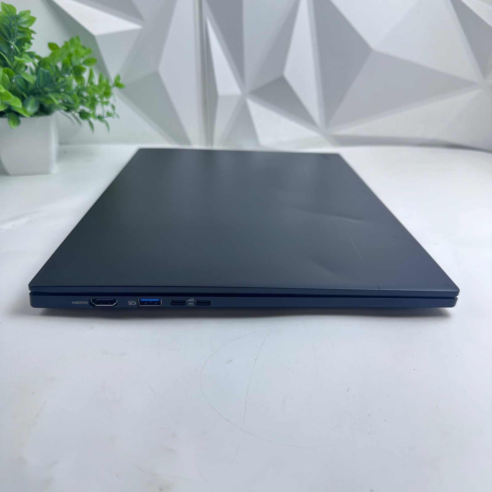 Acer Swift Go 16 AI 16″ Ryzen AI 9 465, 32GB, 1TB, Radeon 880M -DEFECTIVE SCREEN