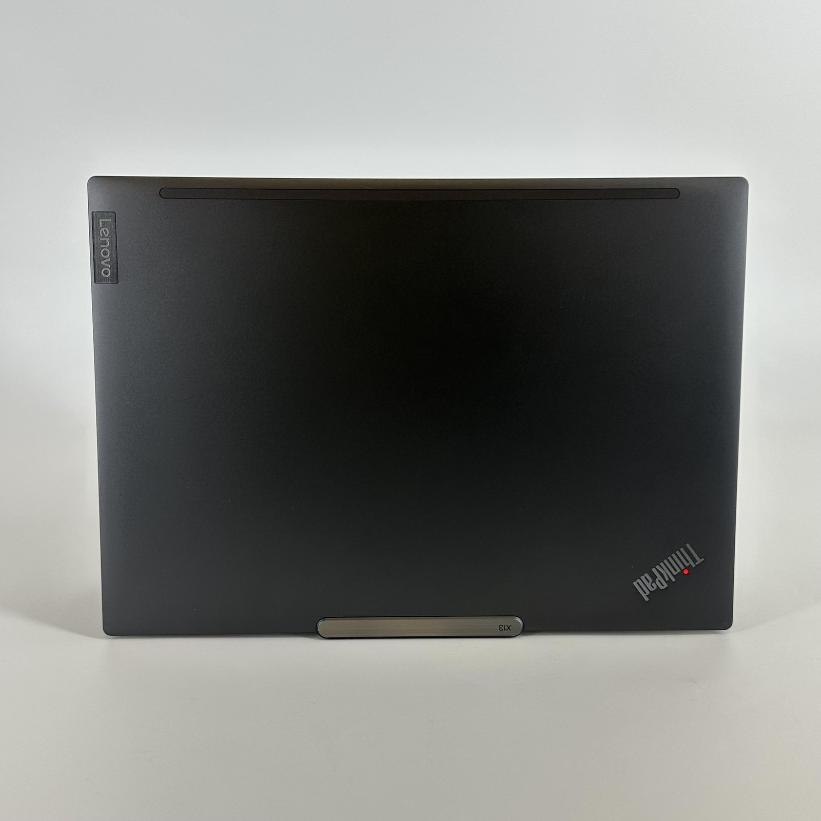Lenovo ThinkPad X13 Gen 4 FHD+ TOUCH 3.3 GHz Ryzen 7 PRO 7840U 16GB 512GB SSD