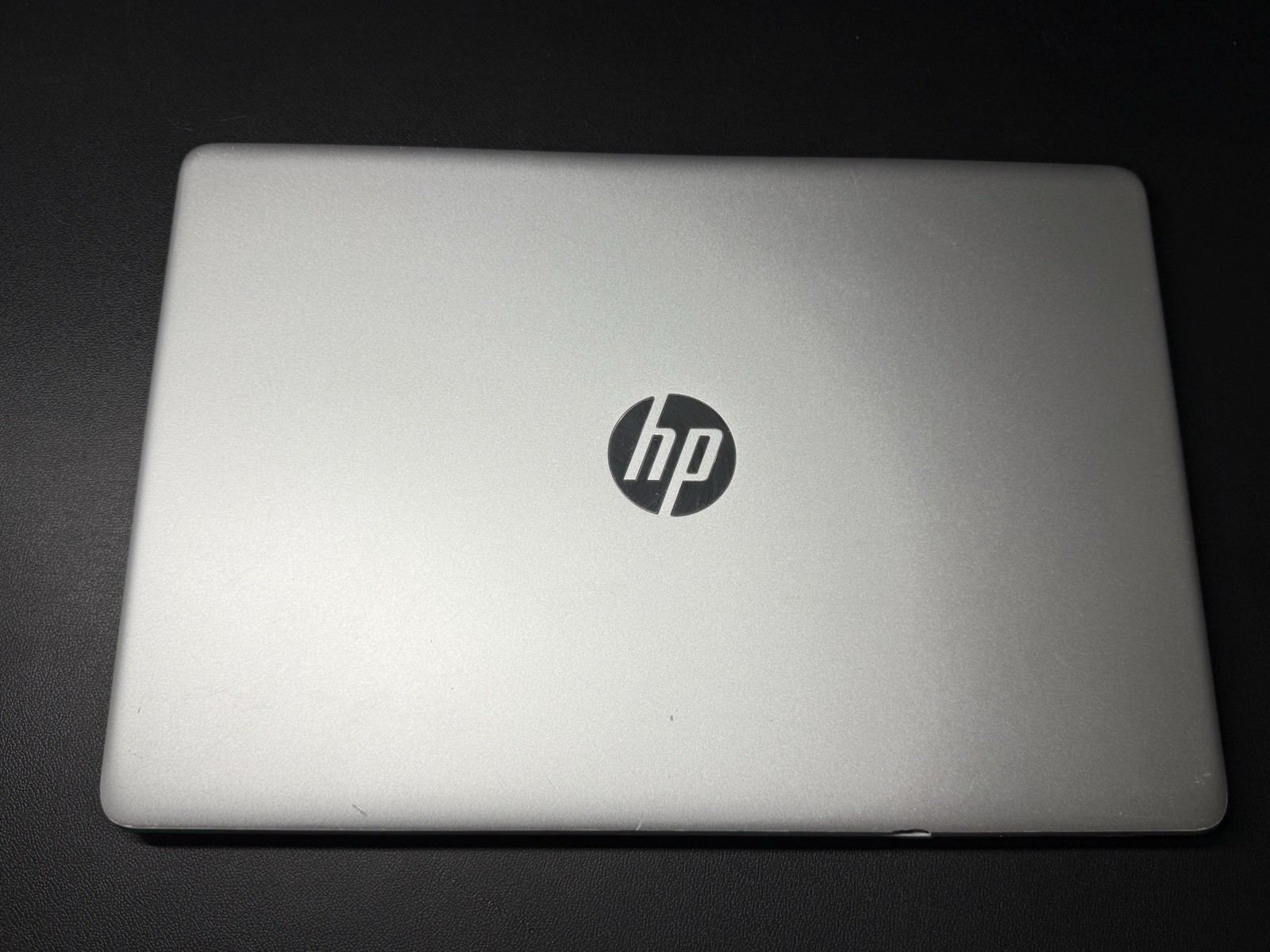 HP 15-dw0037wm 15.6” Laptop i3-8145U 8GB RAM 1TB HDD Windows 11 w/ Charger