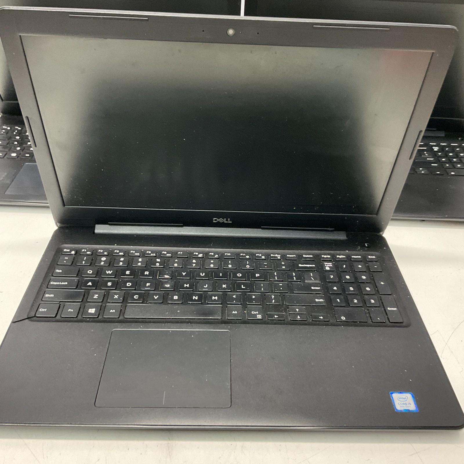 Lot of 3 DELL LATITUDE 3590 15.6″ Intel Core i5-8265U Laptop BROKEN LCD AS IS