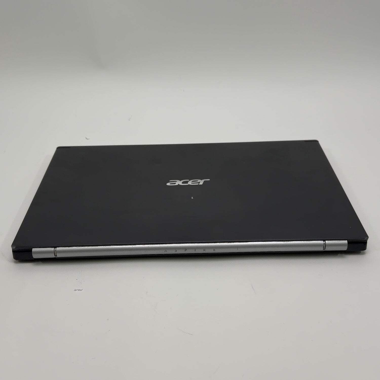 Acer Aspire 5 A515-56 15.6″ i5-1135G7 2.4GHz 8GB RAM 512GB SSD