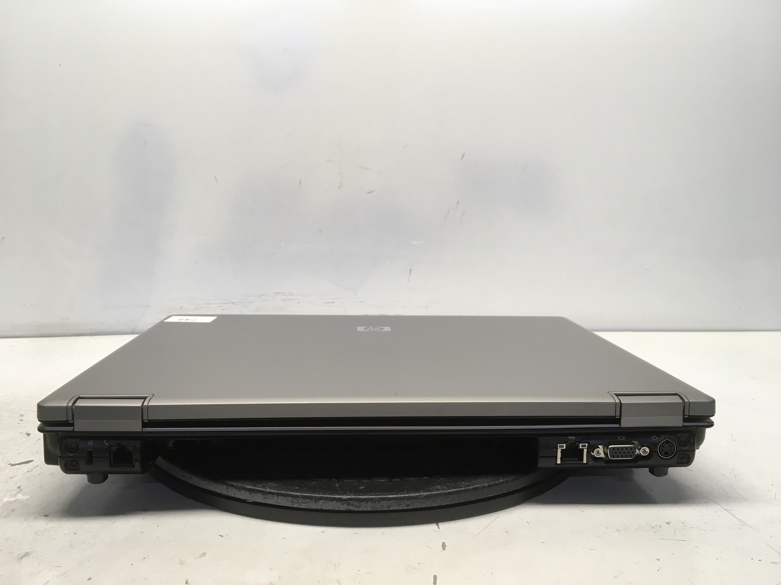HP Compaq 6730B Intel Core 2 Duo P9700 2.53GHz 2 GB NO HDD No Batt