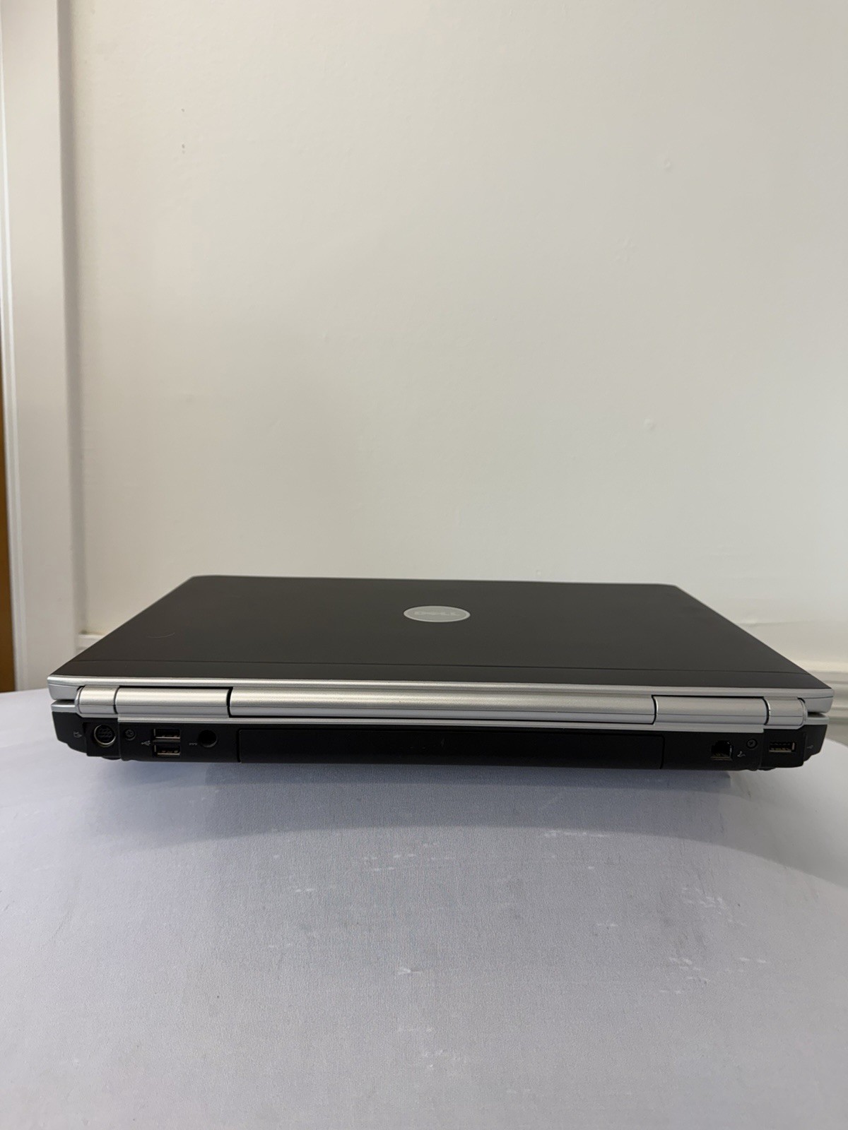 Dell Inspiron 1720 Laptop – Good Screen – Intel Duo 06FD – Read Des