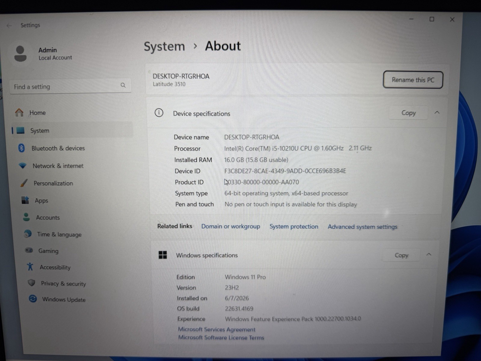 Dell Latitude 3510 15.6″ Intel i5-10210U 1.60GHz 16GB RAM 256GB SSD Windows 11P