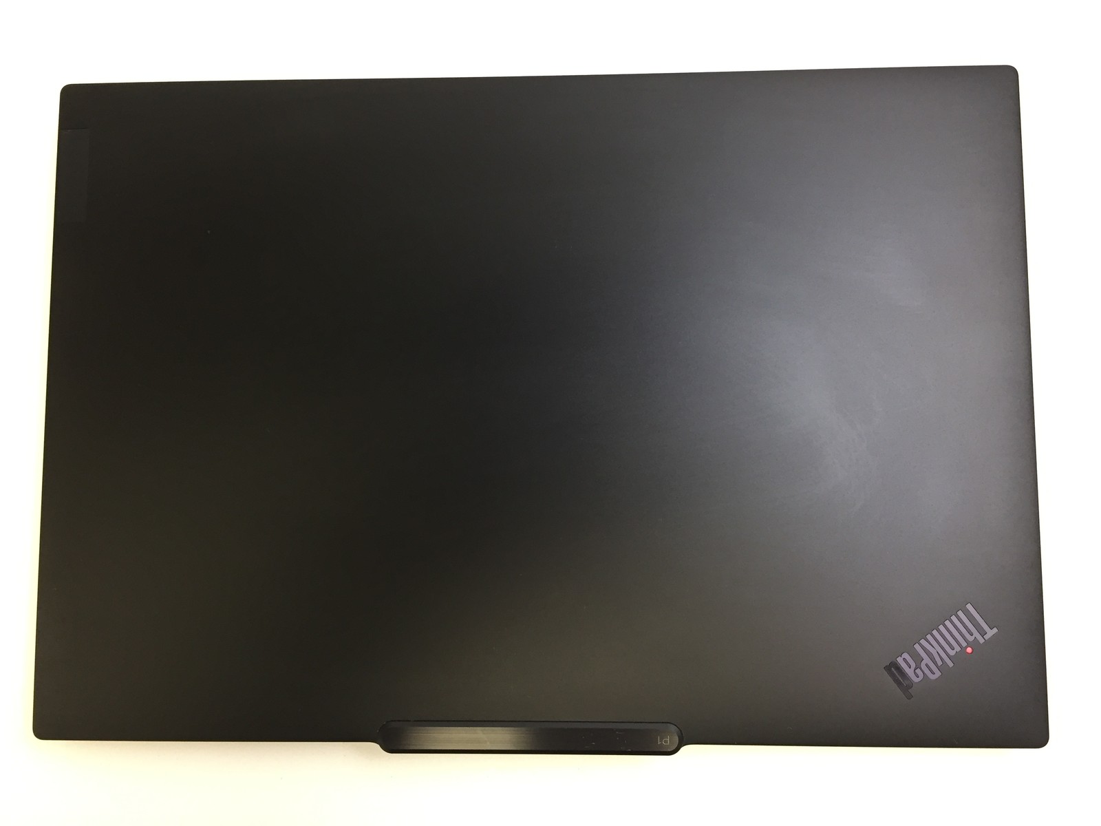 Lenovo ThinkPad P1 Gen 7 21KV000PUS – Intel Core Ultra 7 155H, 32GB RAM, 1TB SSD