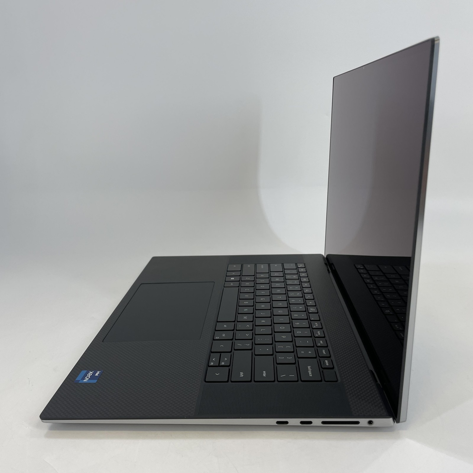 Dell Precision 5760 17 UHD TOUCH Xeon W-11955M 2.60GHz 64GB 2TB/512GB RTX A3000